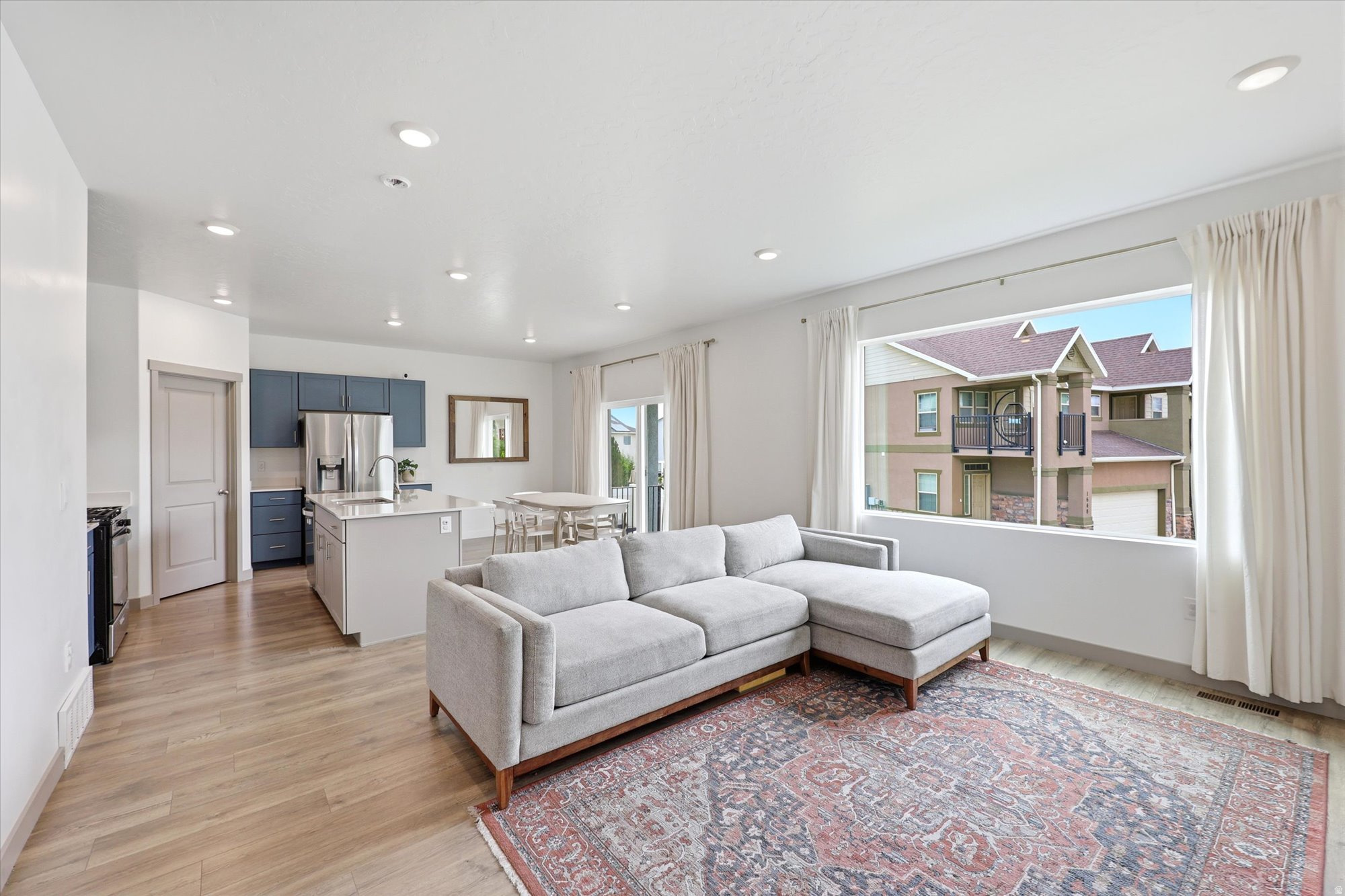 COLD SPRING RANCH - Residential