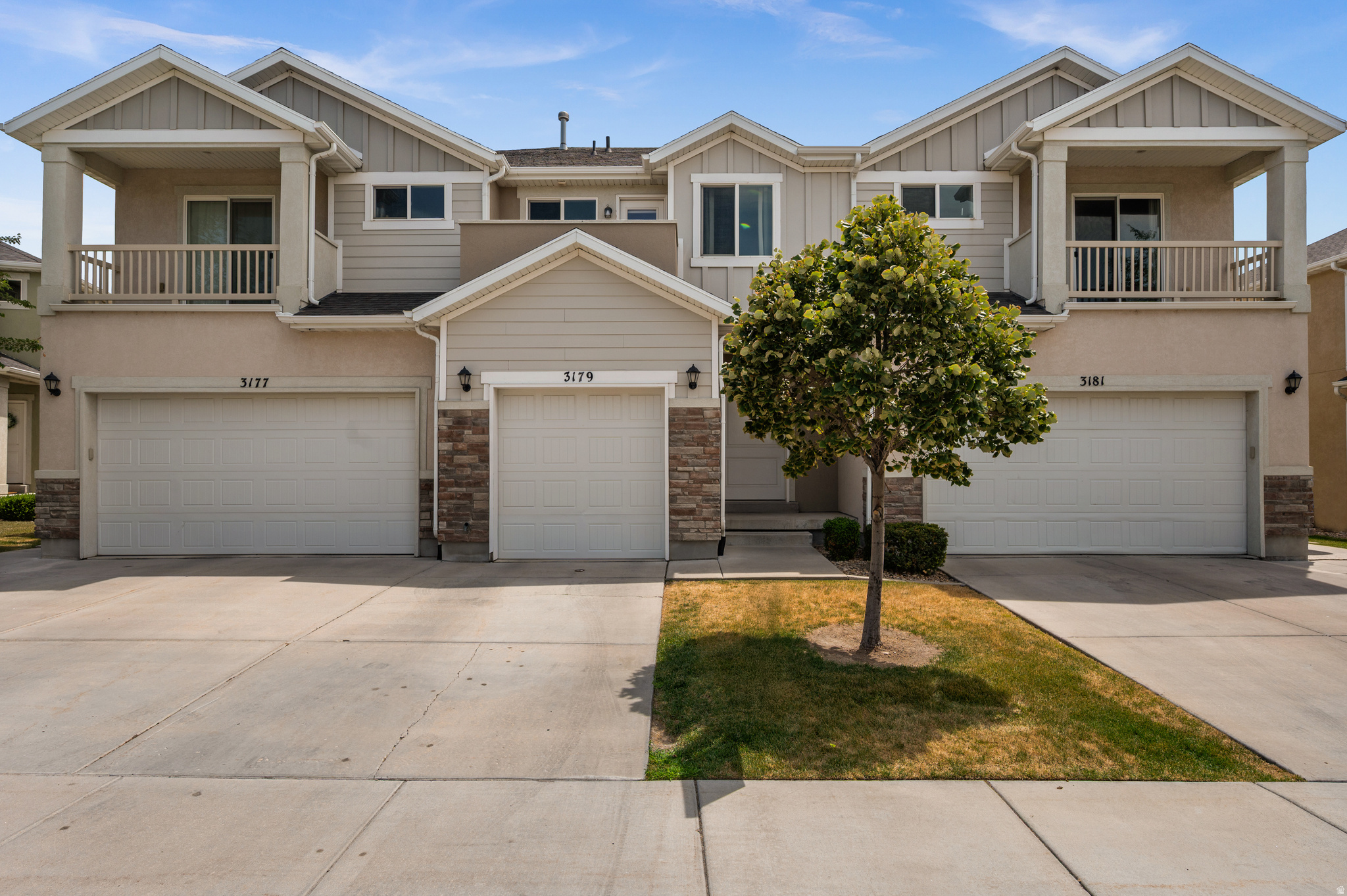 Tucked into a quiet, peaceful neighborhood but just minutes from everything, this townhome puts you close to Thanksgiving Point, the Outlets, lots of dining and shopping, and easy freeway access. Best of both worlds! Inside is an open living room that flows right into a kitchen and a convenient half bath on the main floor for guests. Head upstairs and you'll find three bedrooms and two full baths, including a primary suite with a tub/shower combo and a walk in closet. Downstairs there's plenty of space to add a family room, or an extra bedroom suite. There's even rough plumbing for a bathroom. And the HOA? It's doing the heavy lifting for you. Enjoy the community pool, clubhouse, fitness center, volleyball and basketball courts, and parks, all while the HOA handles snow removal, exterior maintenance, and water, sewer, and trash. This is a one owner home that's been lovingly maintained and is truly move in ready. Come see it before it's gone!