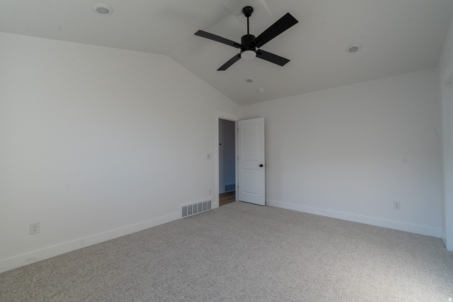 OVERLAKE ESTATES - Residential