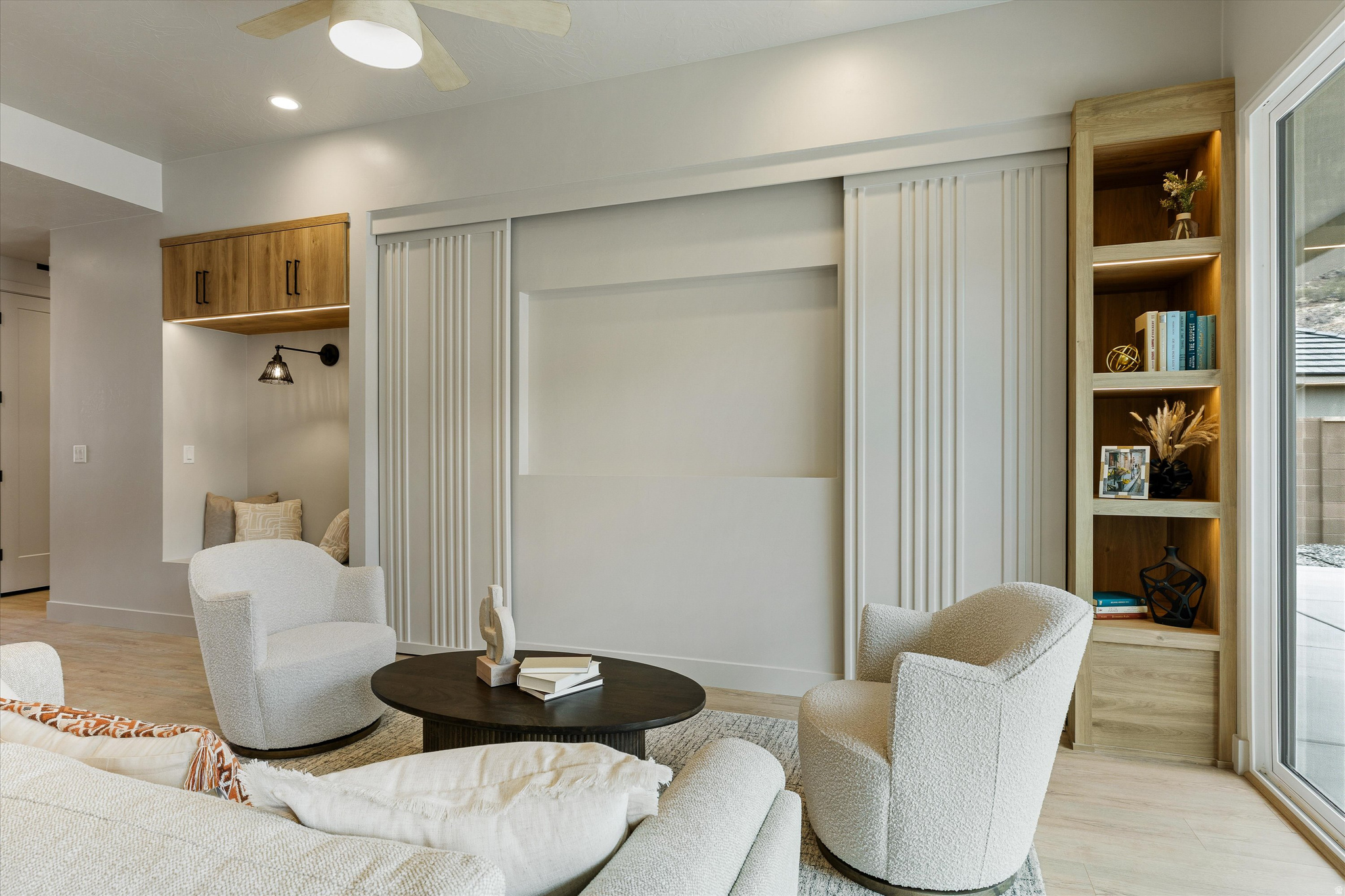 PAINTED SANDS - Residential