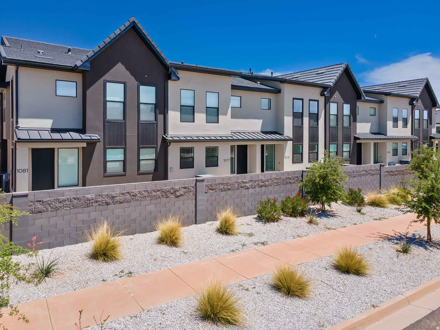 ROCKLAND TOWNHOMES - Residential