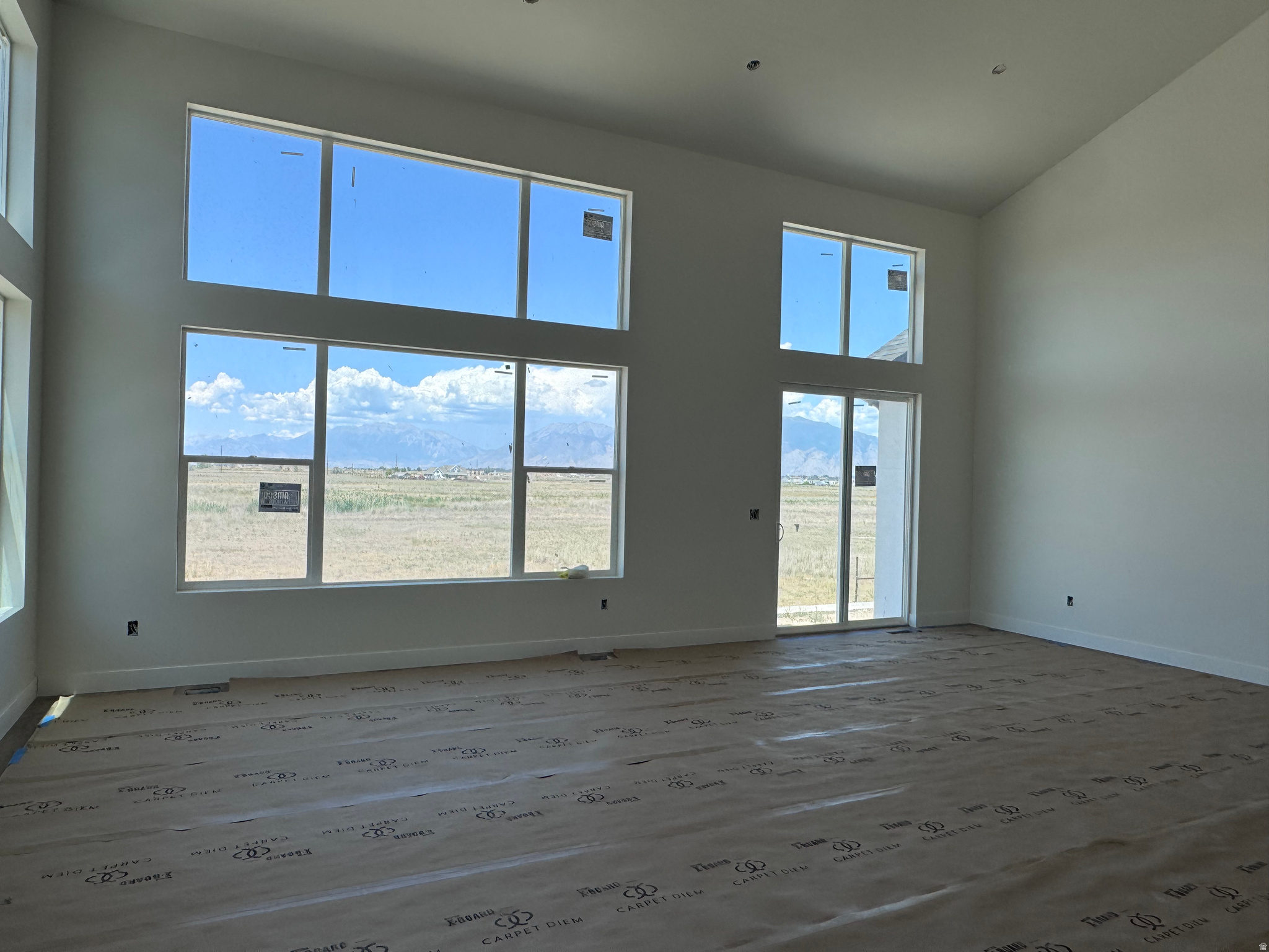 ARROWHEAD RANCH - Residential