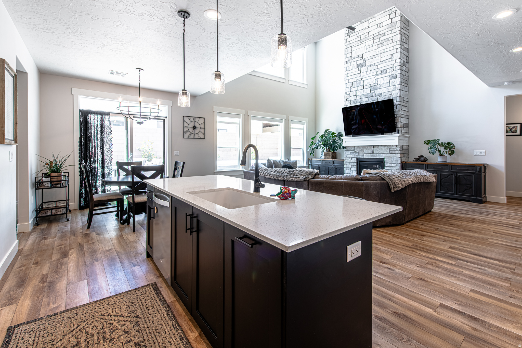 SHOOTING STAR PH 1 - Residential