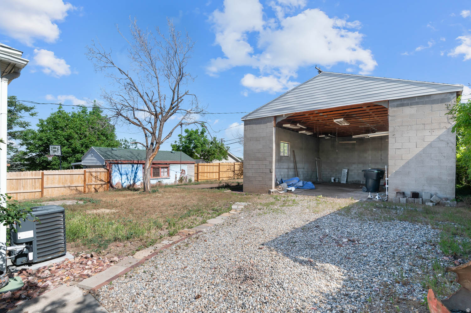 HARRIMANS SUB - Residential