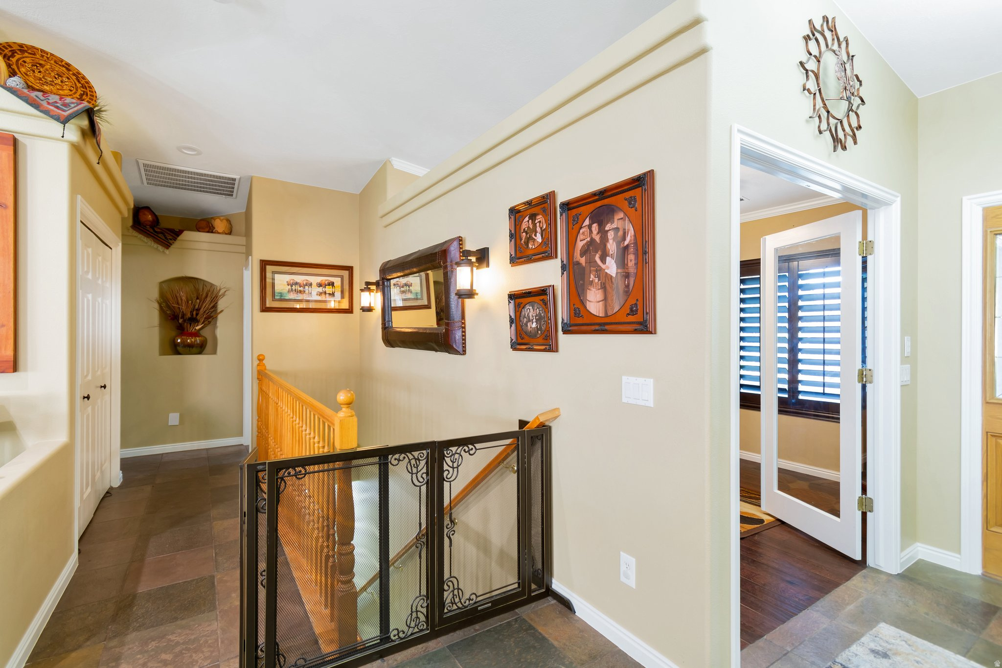 SHADOW MOUNTAIN 2 - Residential