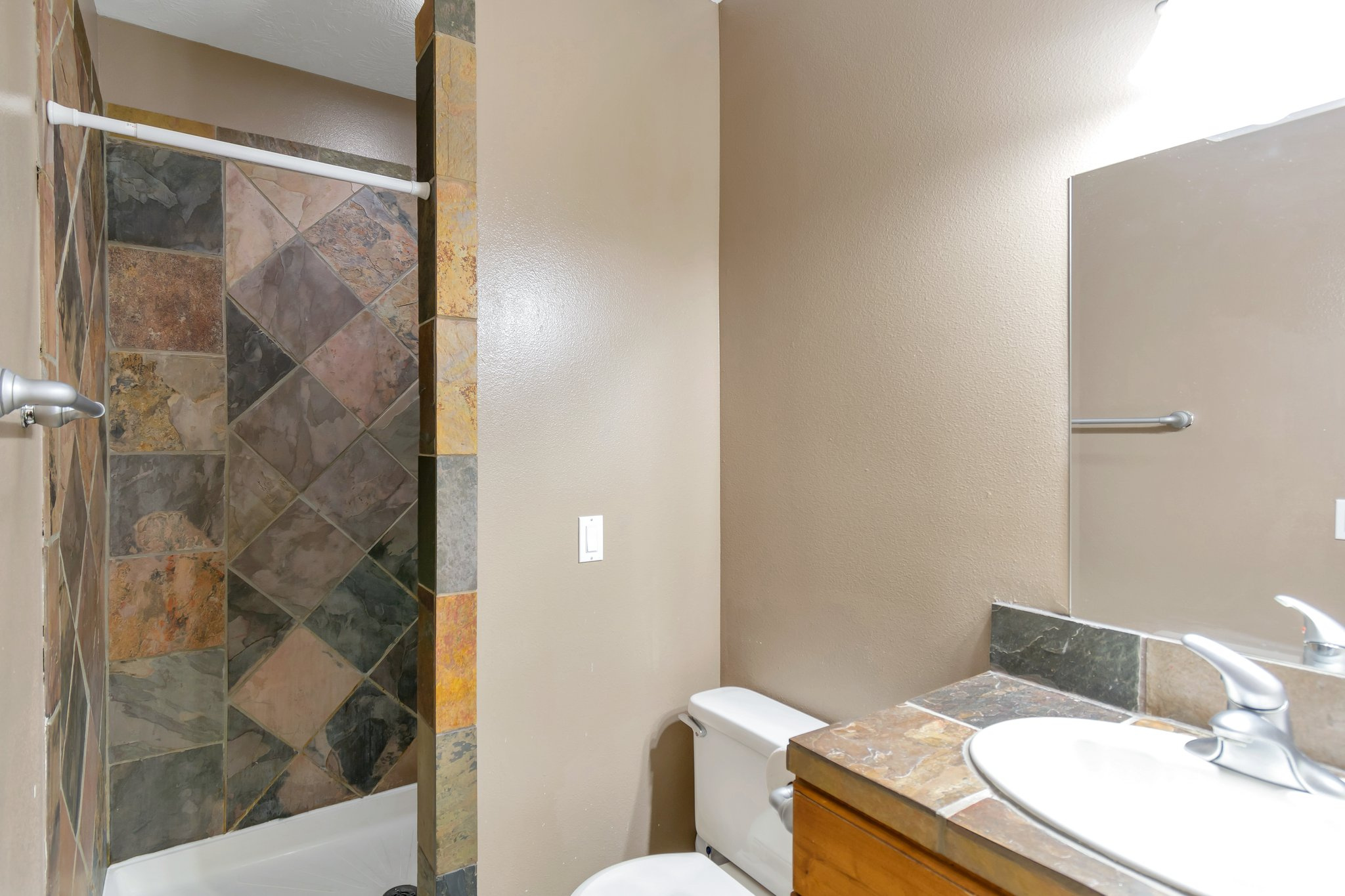 SHADOW MOUNTAIN 2 - Residential