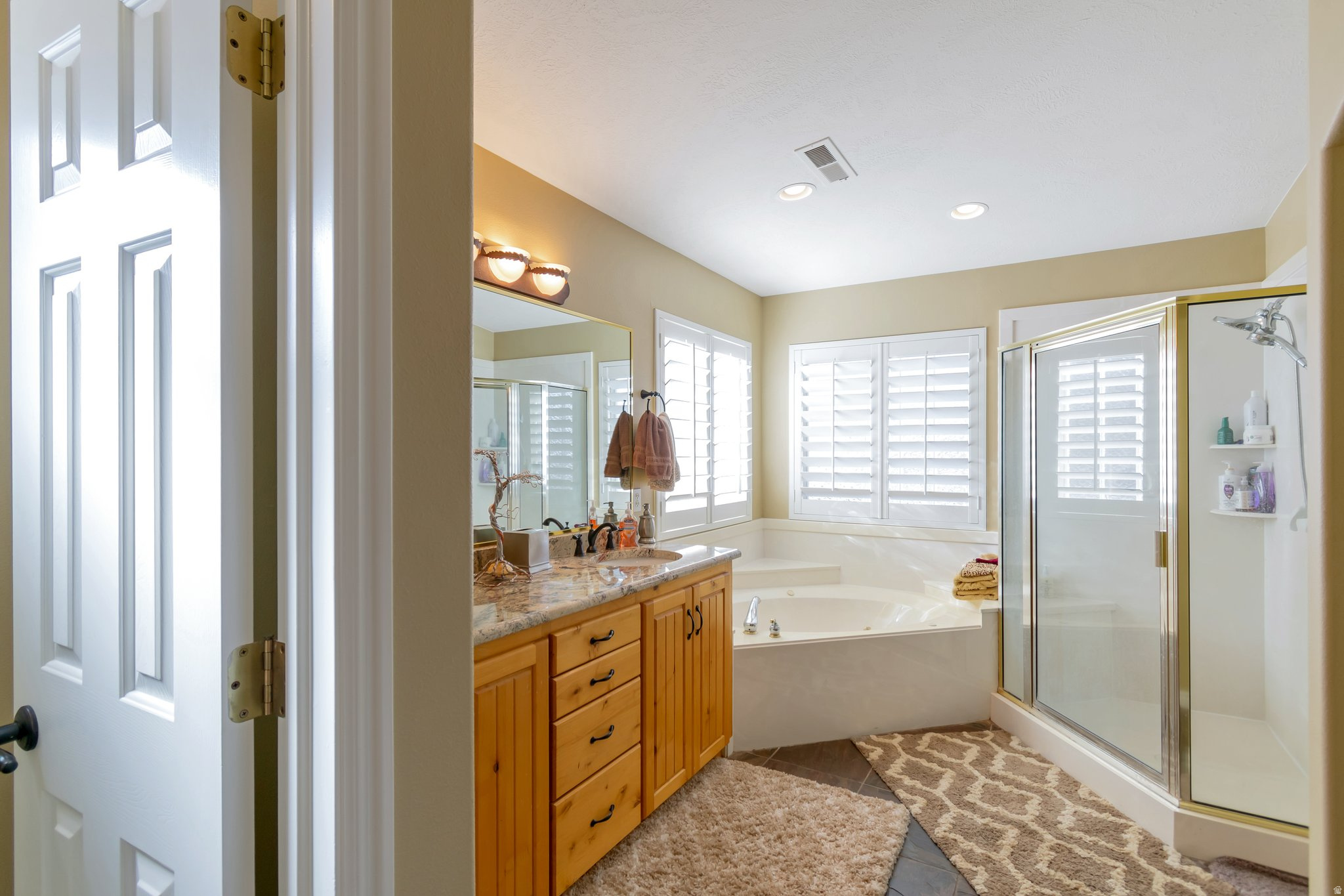 SHADOW MOUNTAIN 2 - Residential
