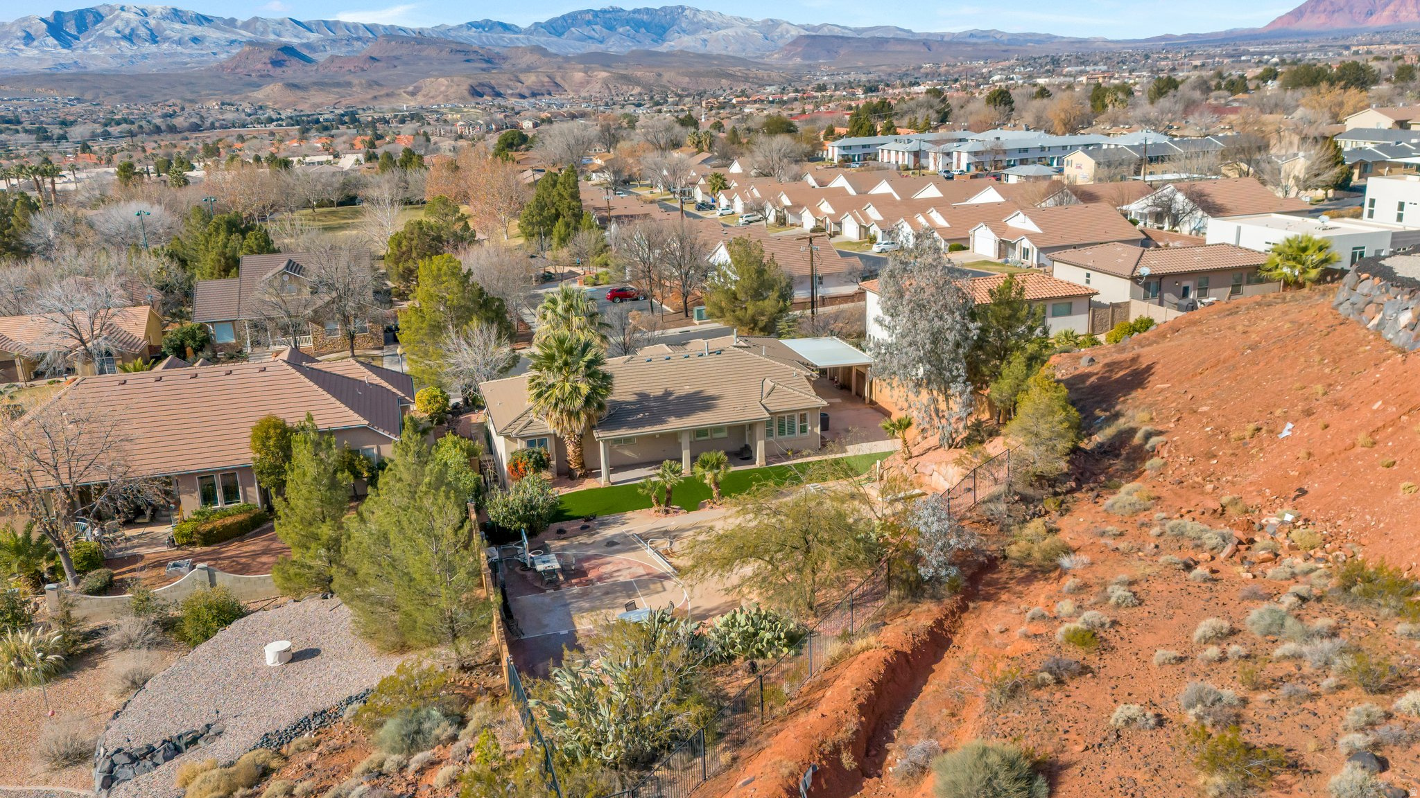 SHADOW MOUNTAIN 2 - Residential