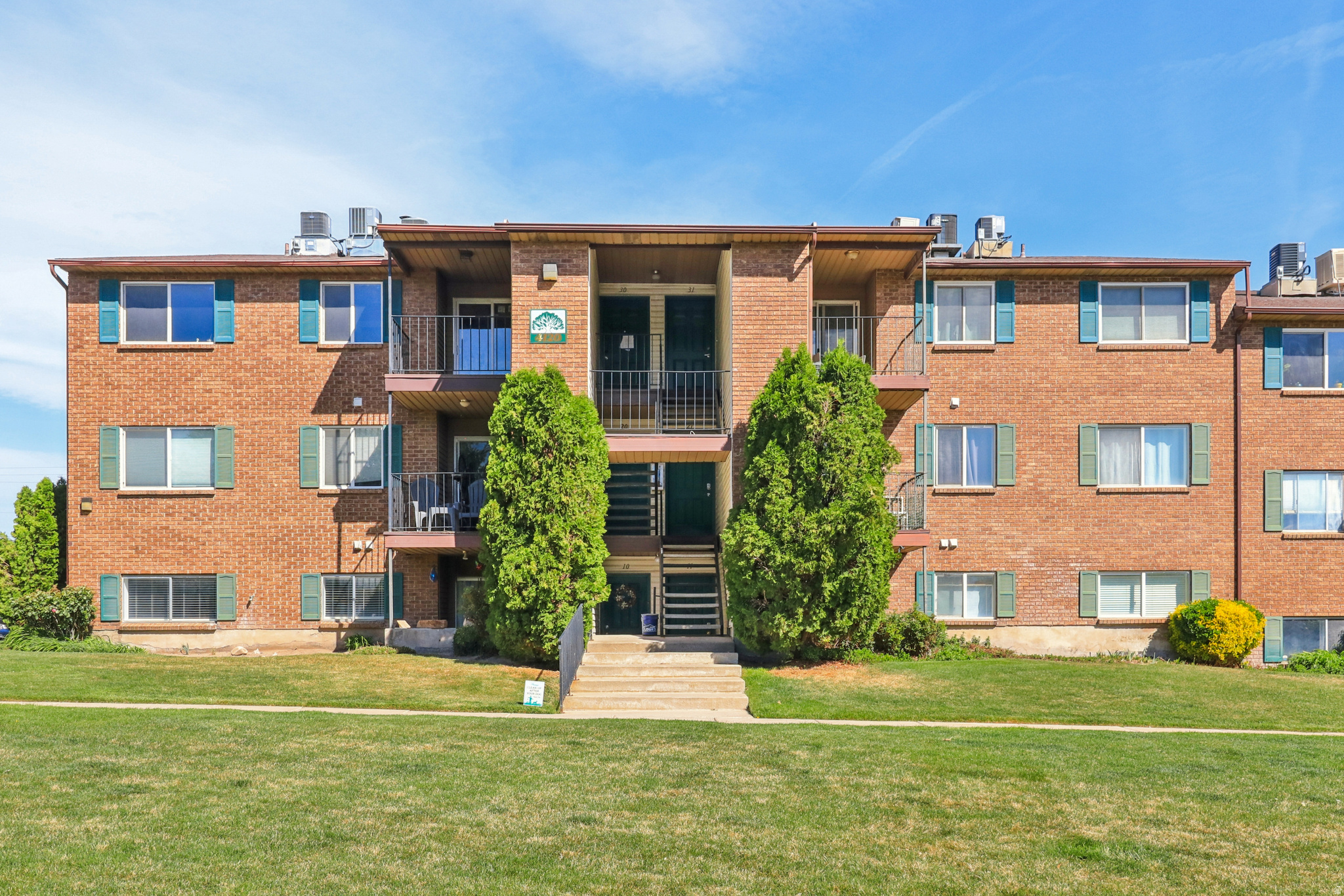 MEADOWS - Residential