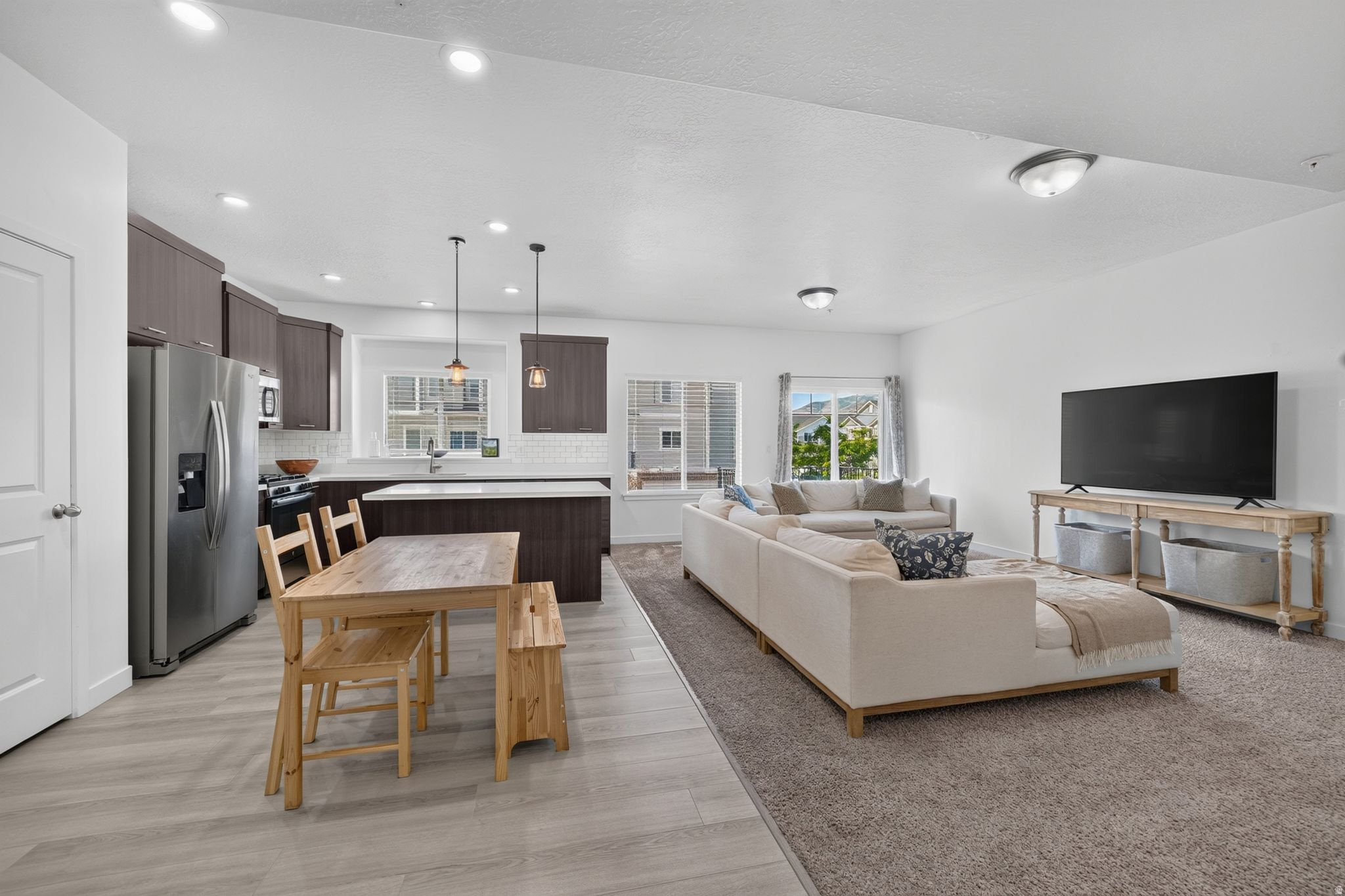 PARKSIDE - Residential