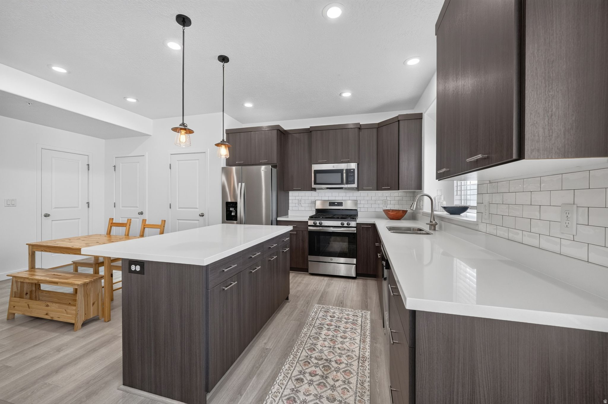 PARKSIDE - Residential