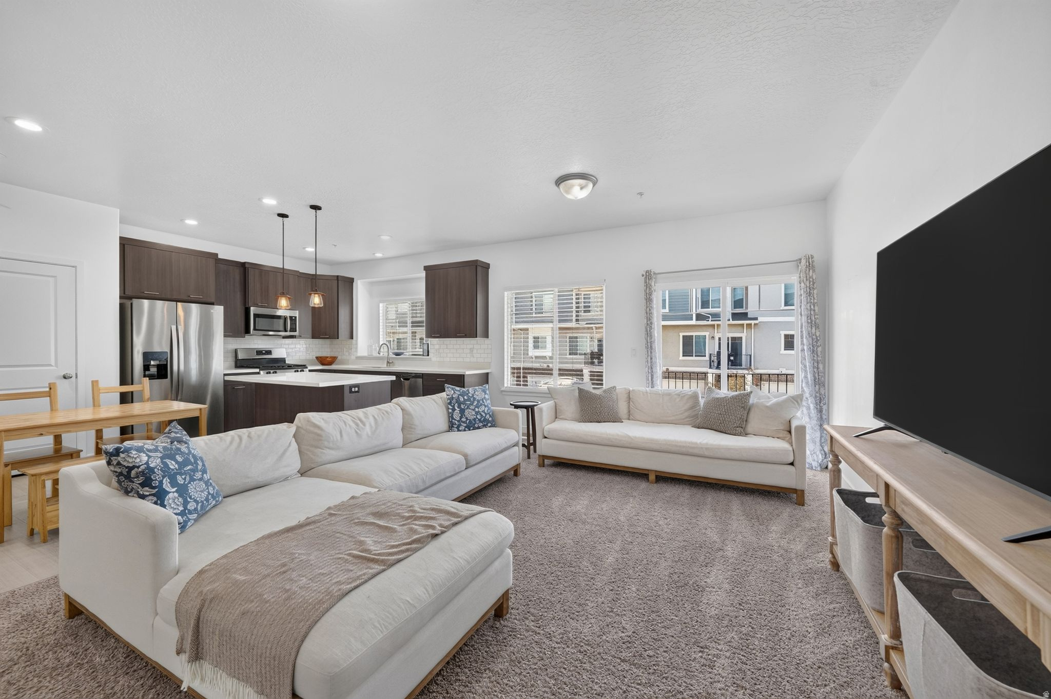 PARKSIDE - Residential