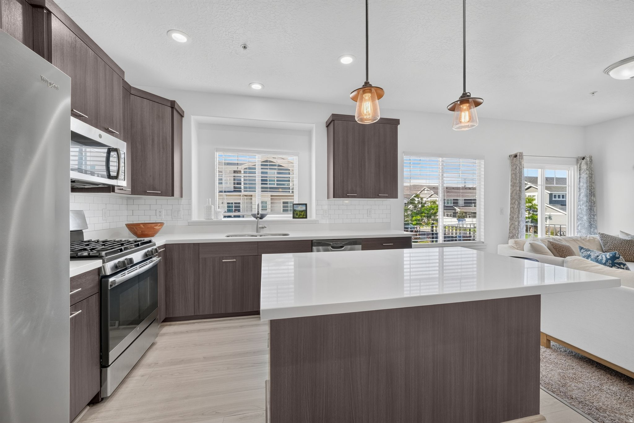 PARKSIDE - Residential