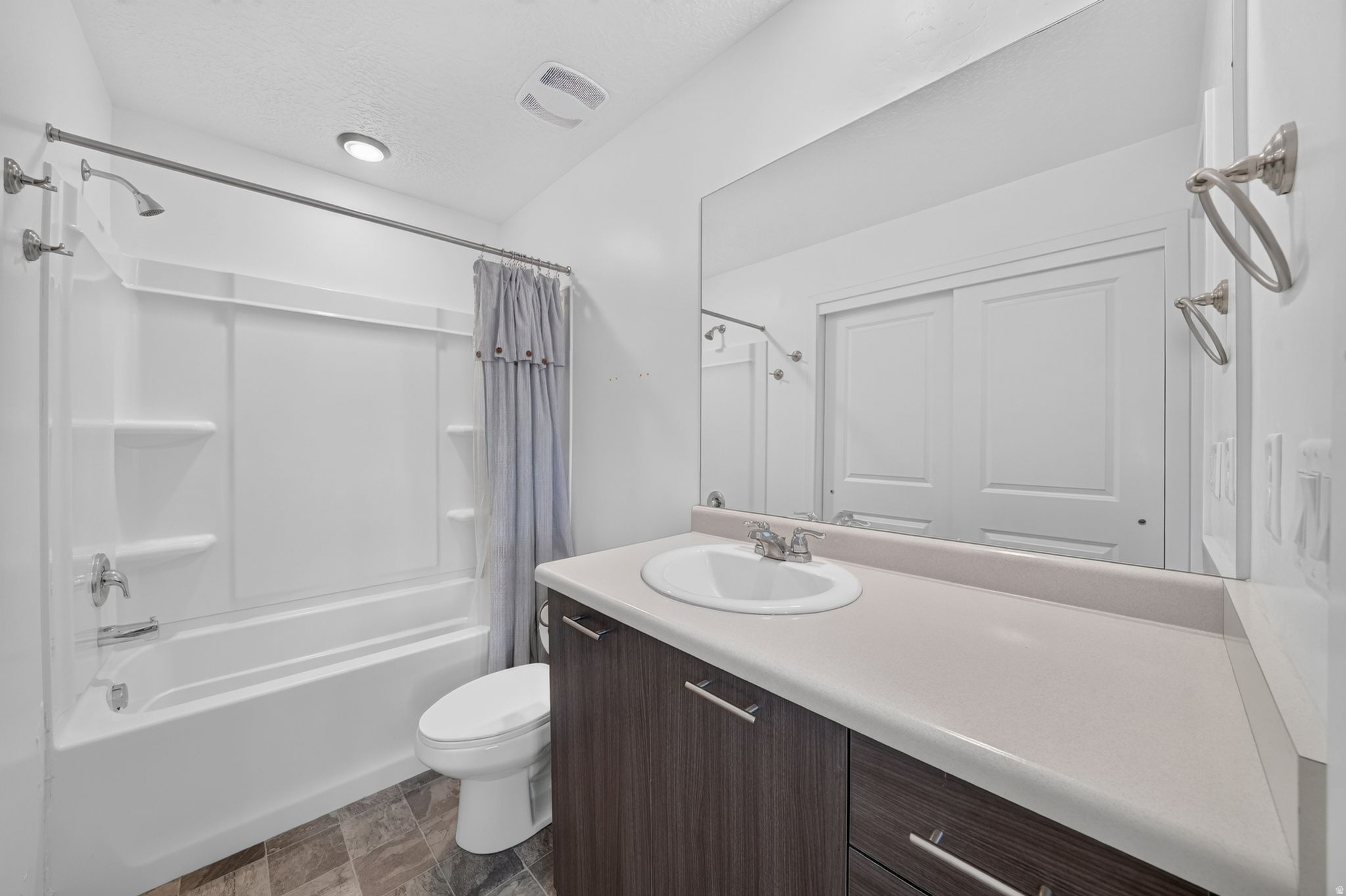 PARKSIDE - Residential