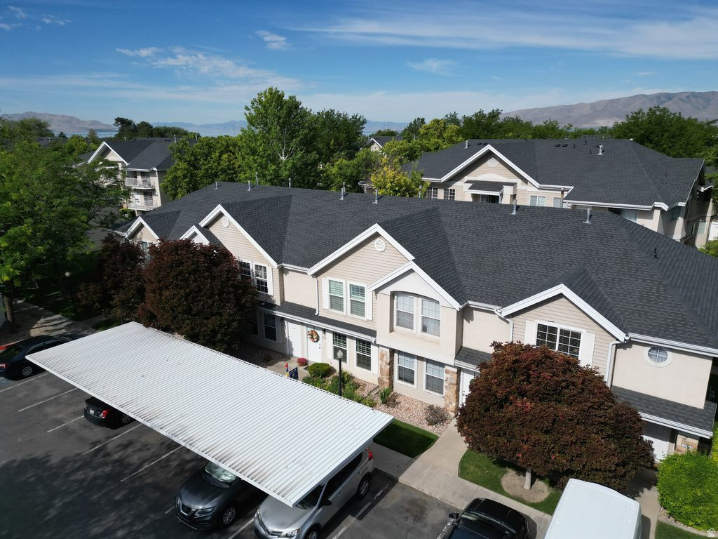 COUNTRY WOODS - Residential