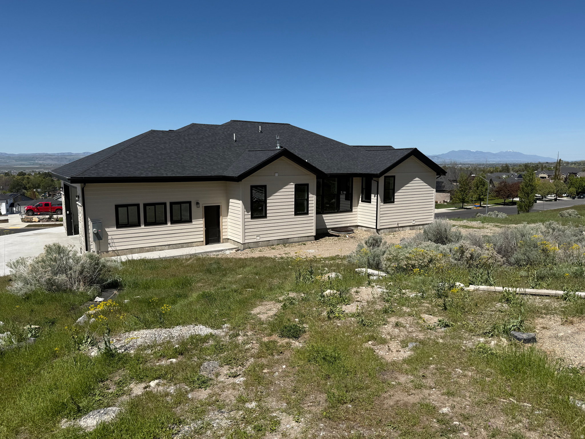 DEER CREST - Residential