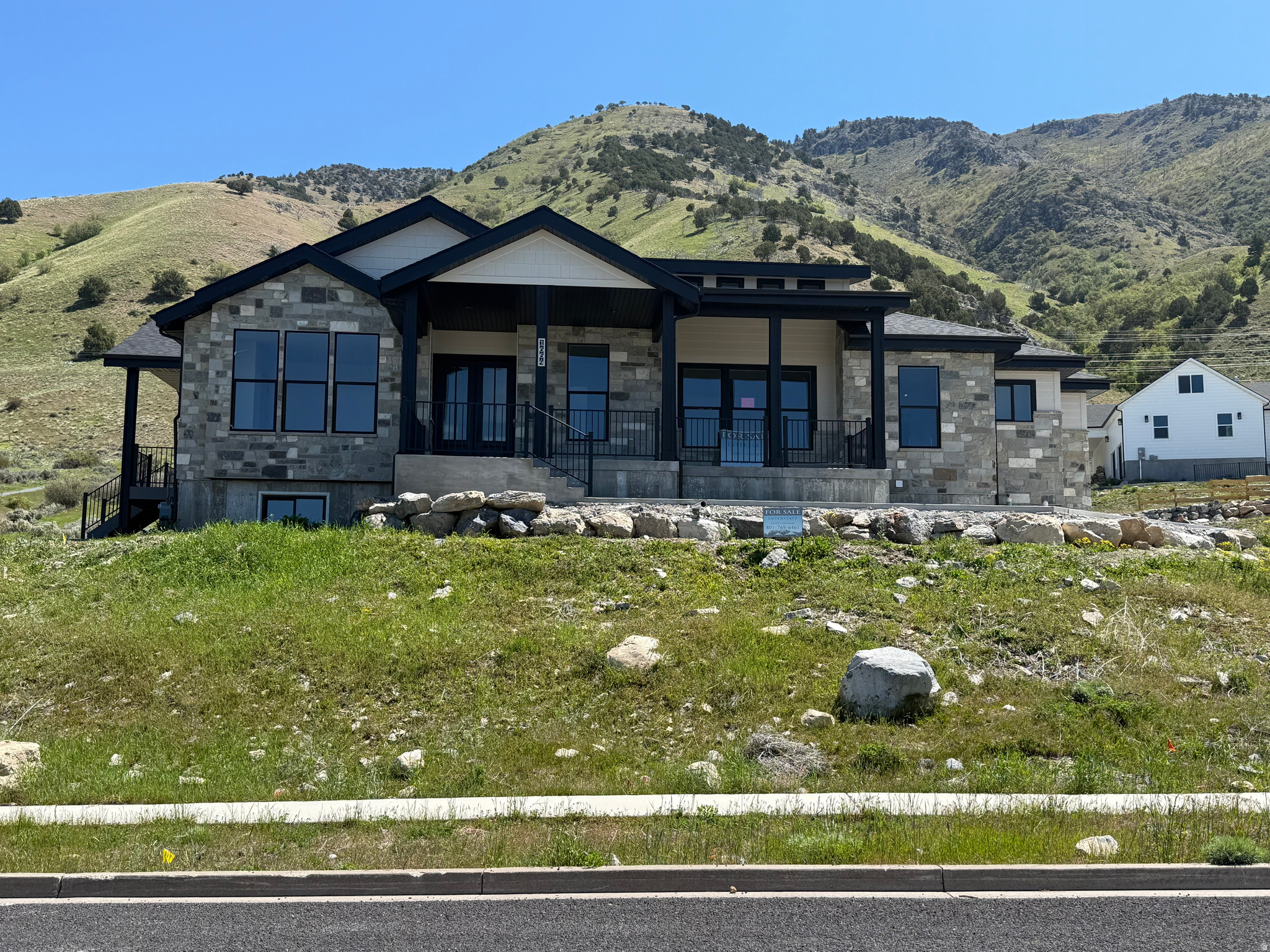 DEER CREST - Residential