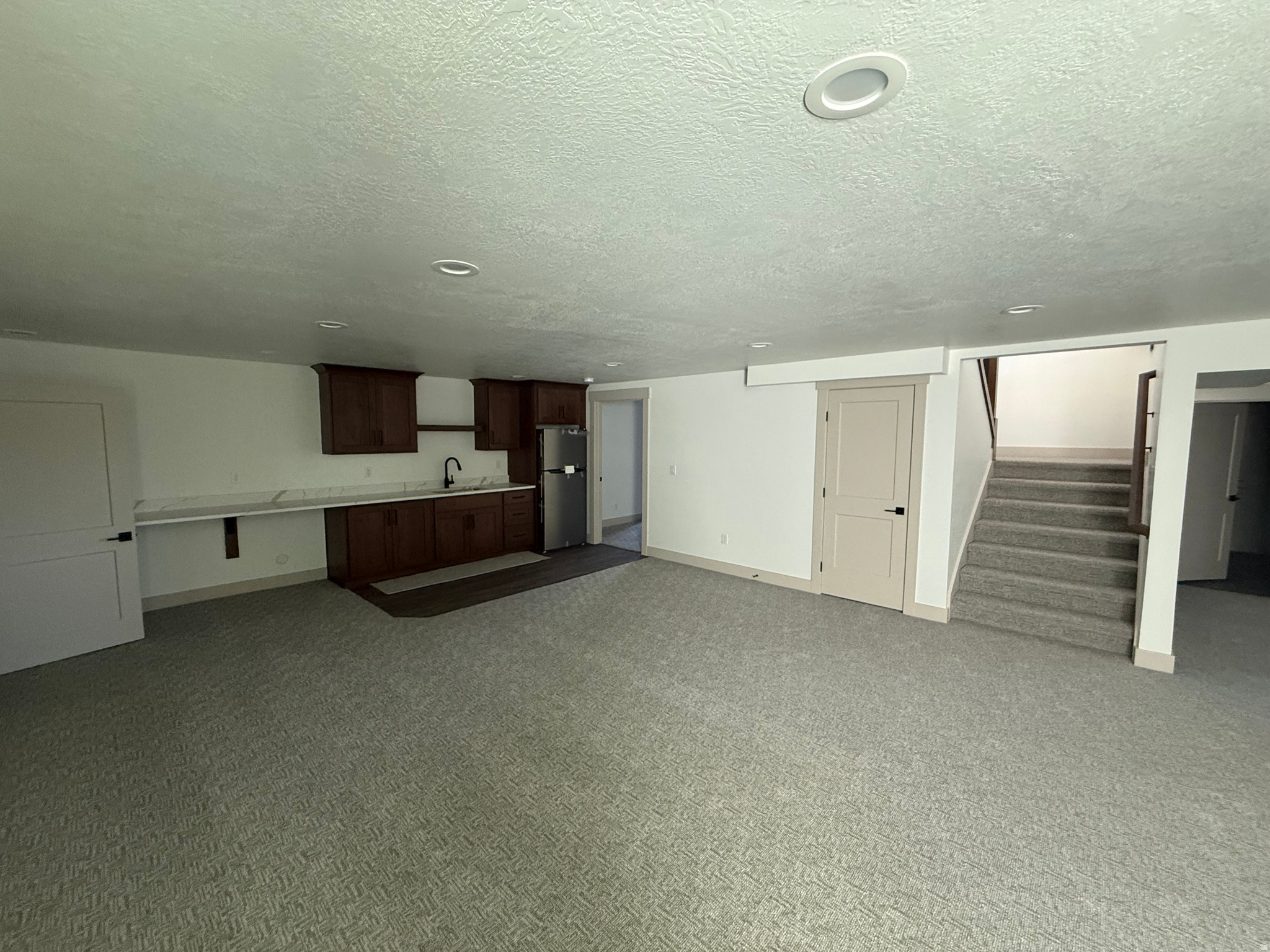 DEER CREST - Residential