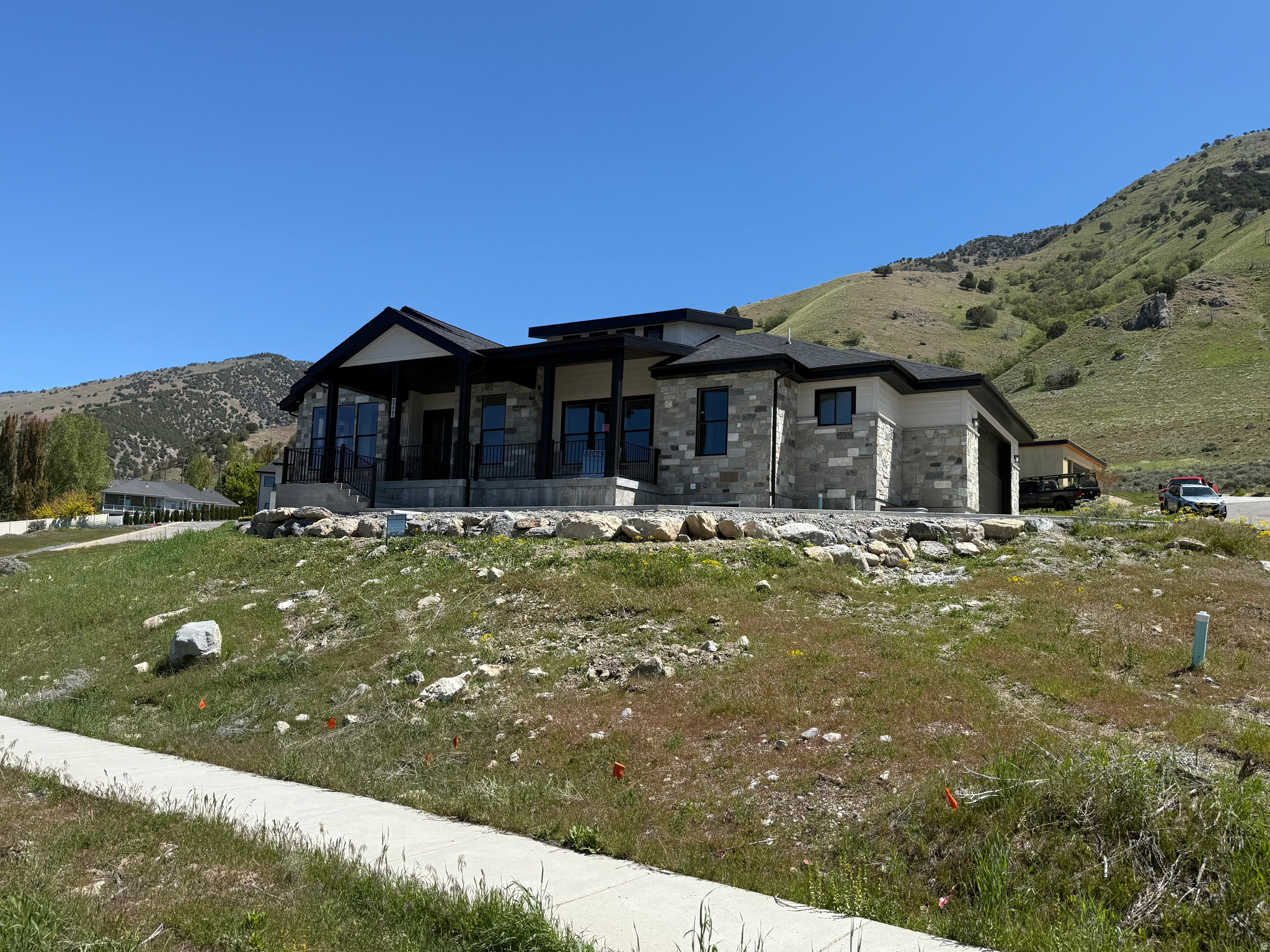DEER CREST - Residential