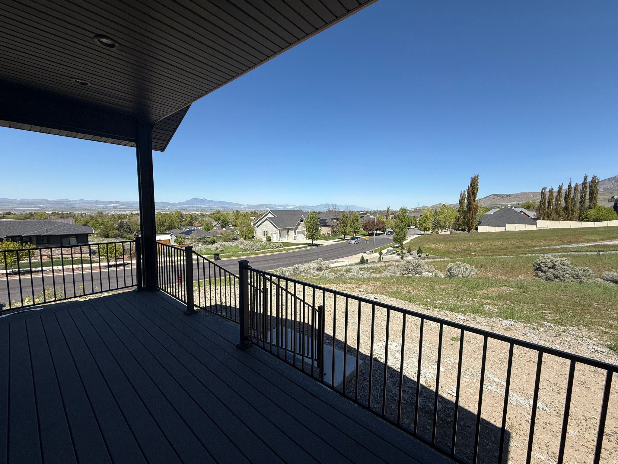 DEER CREST - Residential