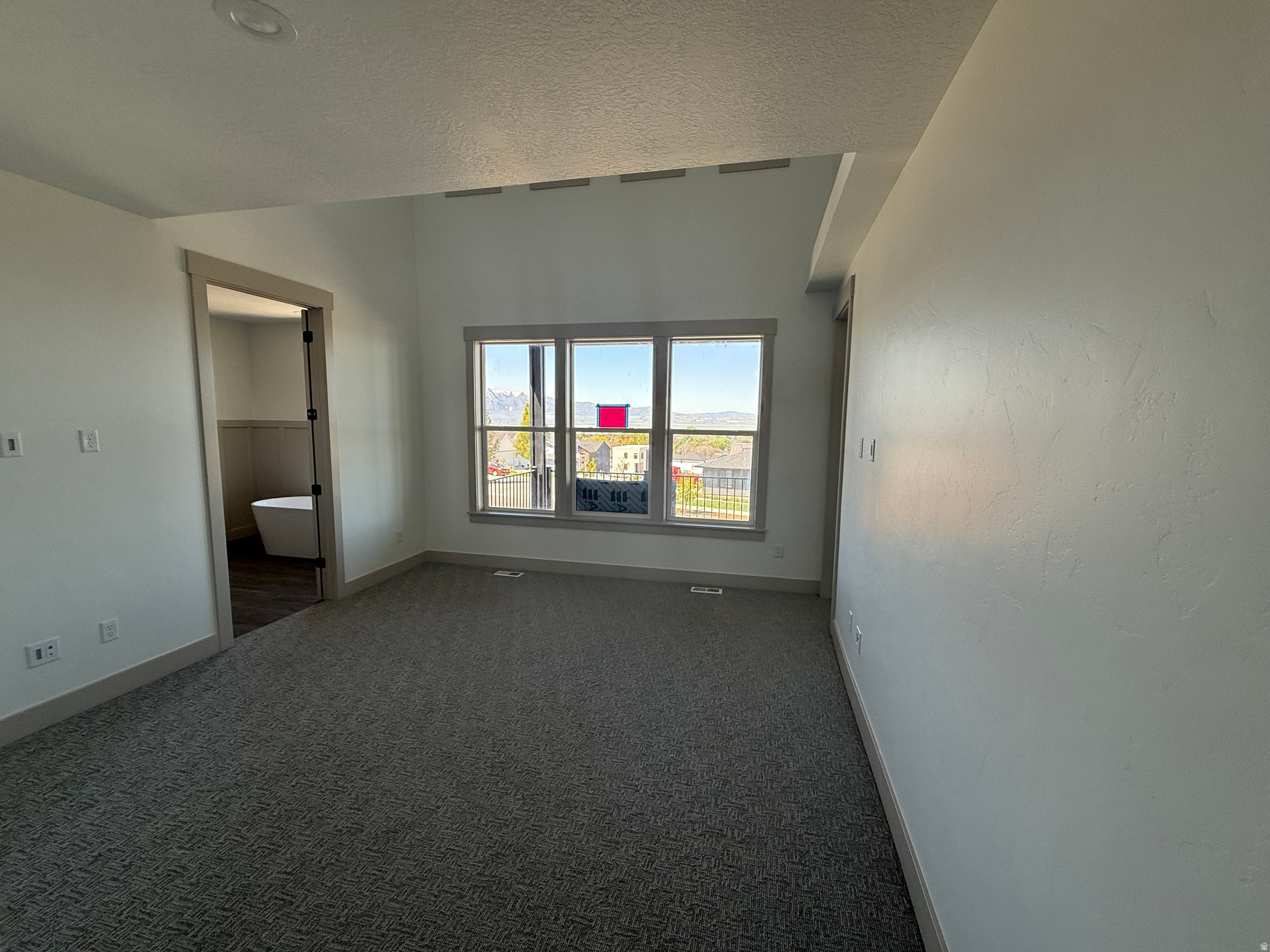 DEER CREST - Residential