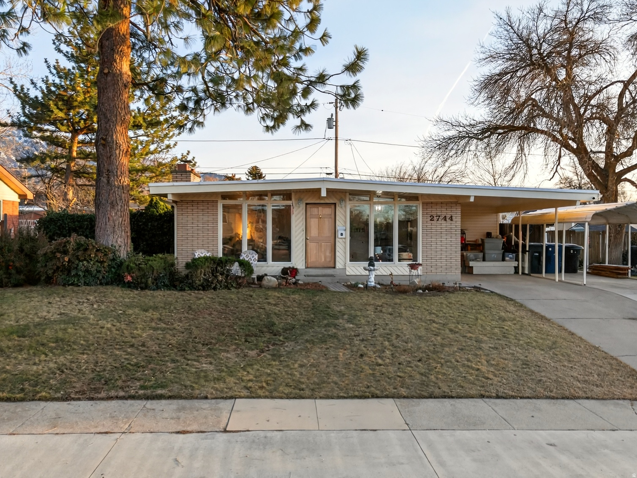 COTTONWOOD - Residential