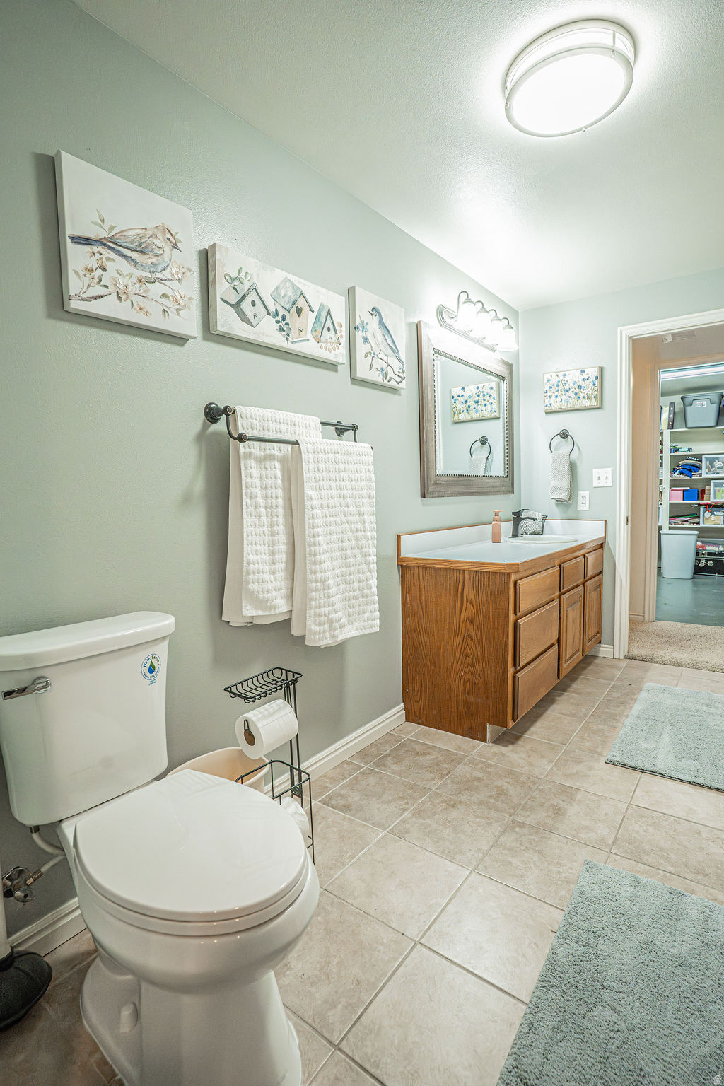 CORNER STONE CONDO - Residential