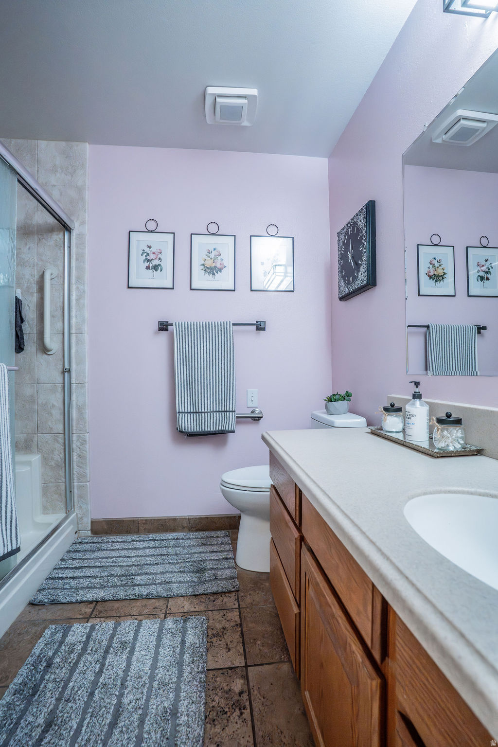CORNER STONE CONDO - Residential