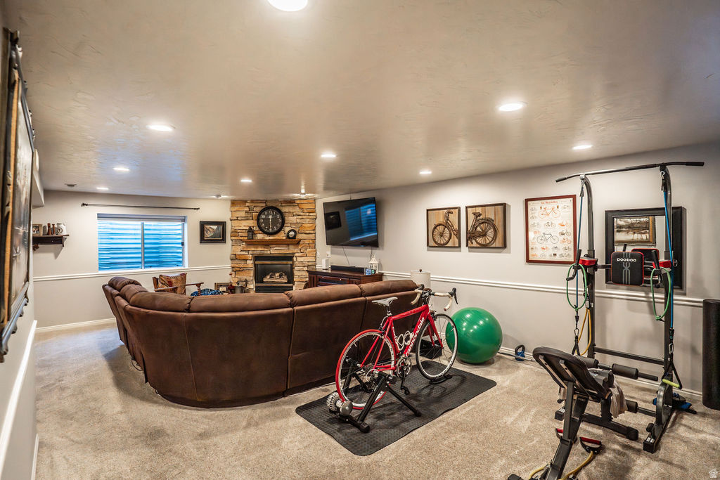 CORNER STONE CONDO - Residential