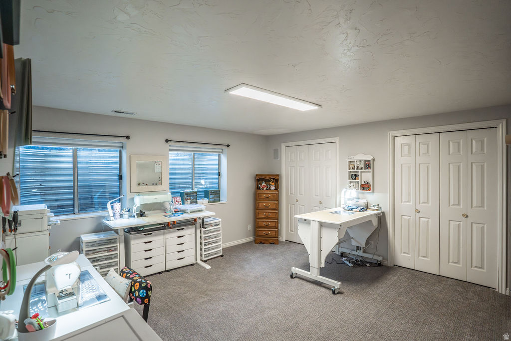 CORNER STONE CONDO - Residential