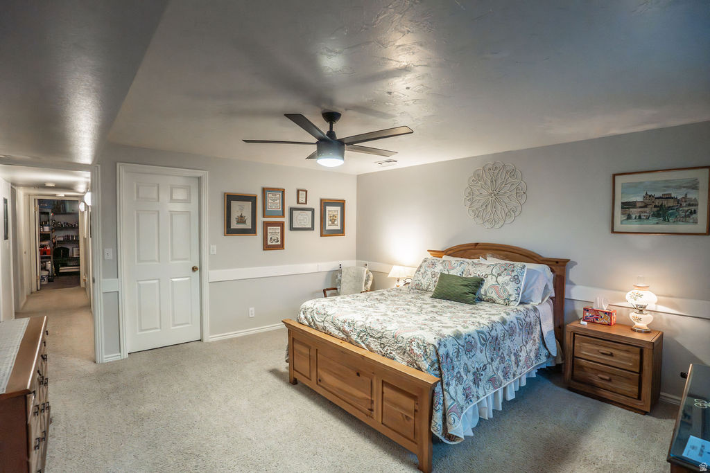 CORNER STONE CONDO - Residential