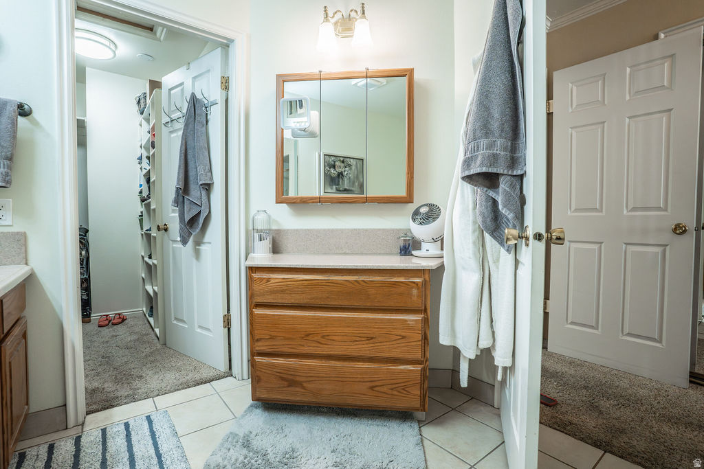 CORNER STONE CONDO - Residential