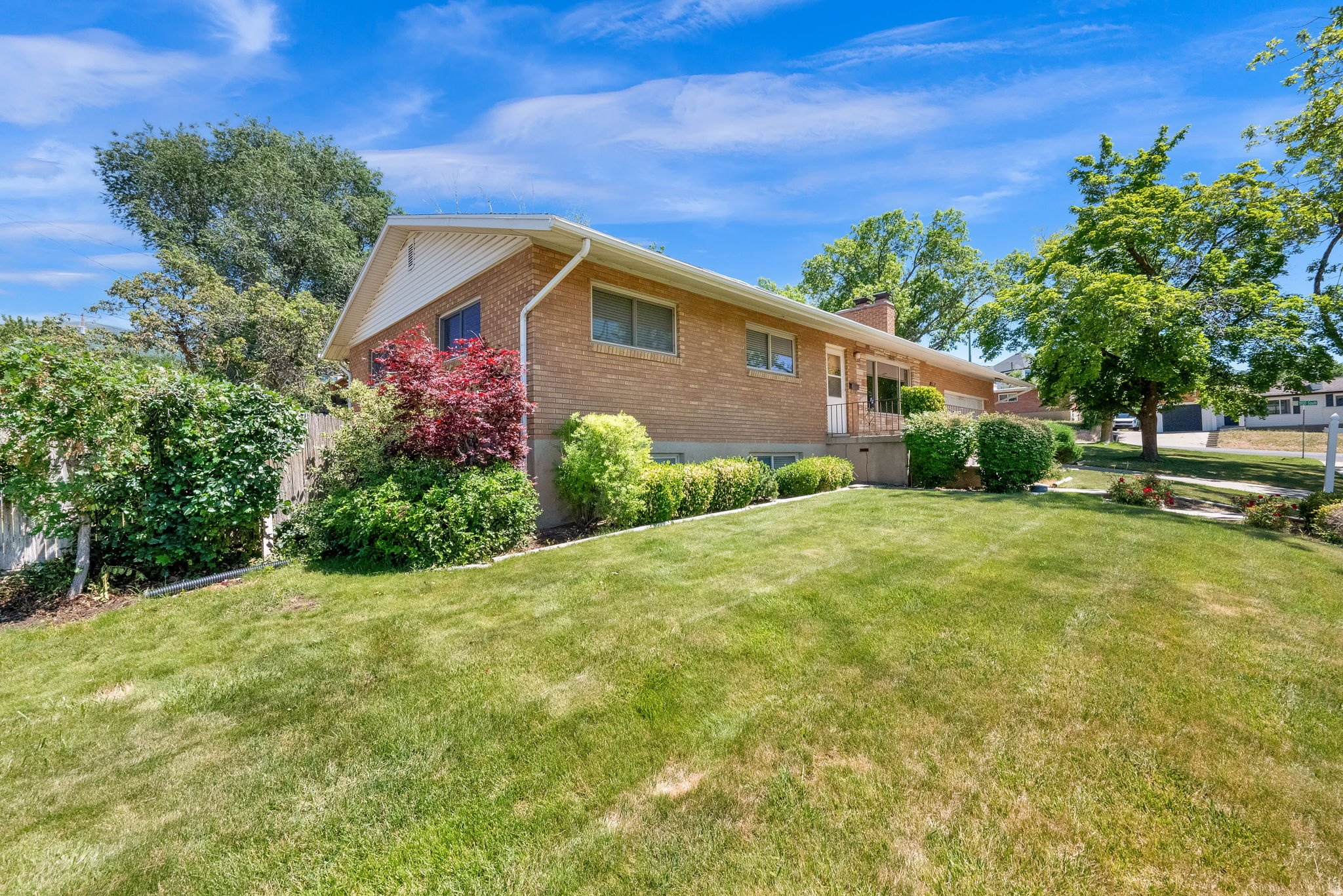 PARADISE HILLS - Residential