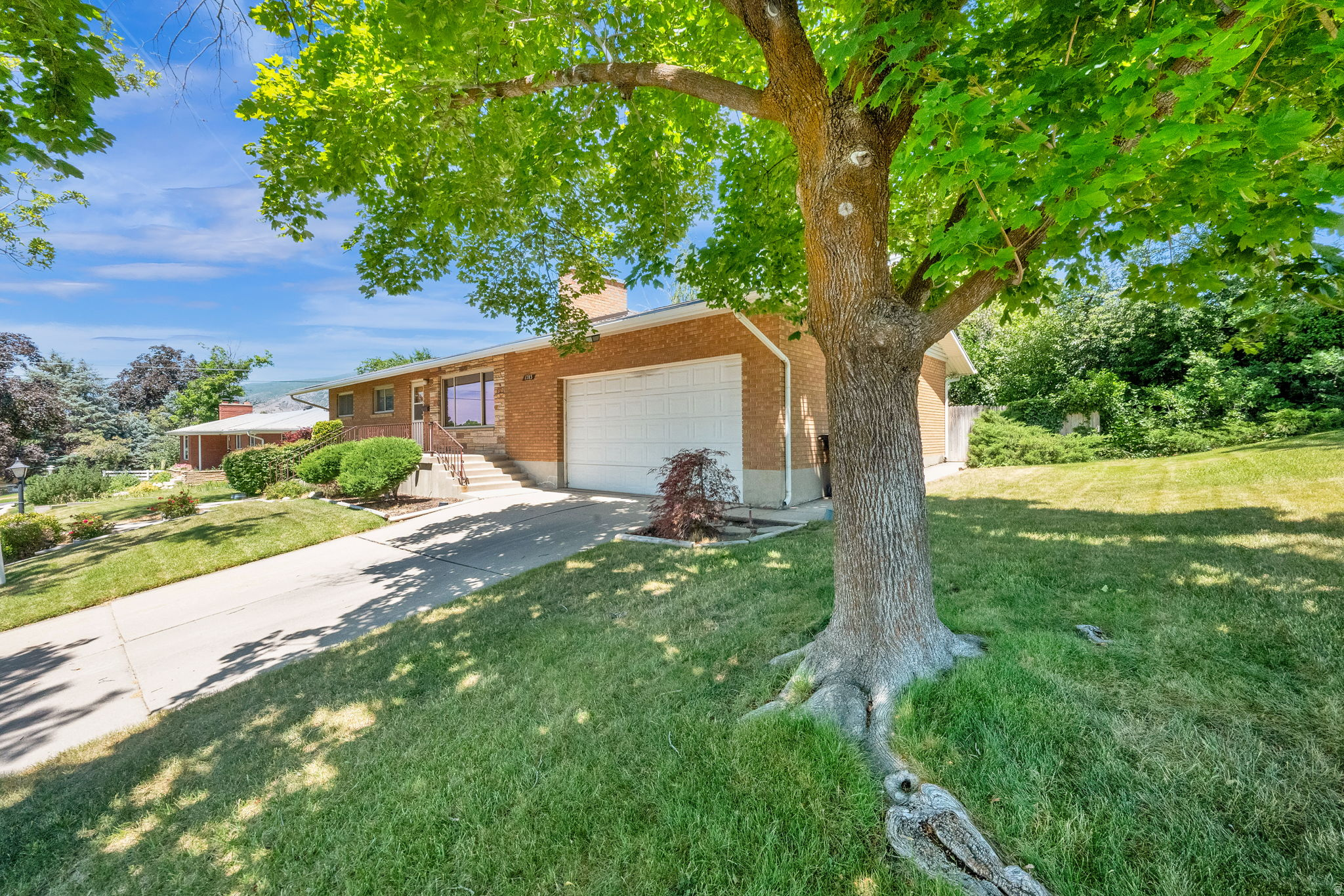 PARADISE HILLS - Residential