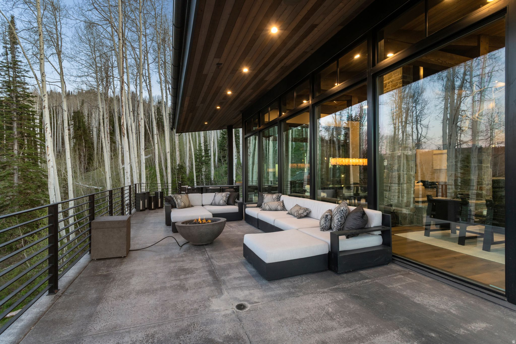 COLONY AT WHITE PINE - Residential