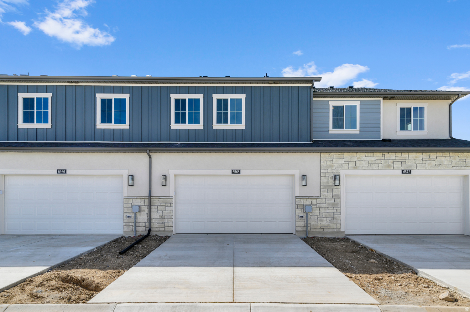 DRY CREEK HIGHLANDS TOWNS WJ 178 - Residential