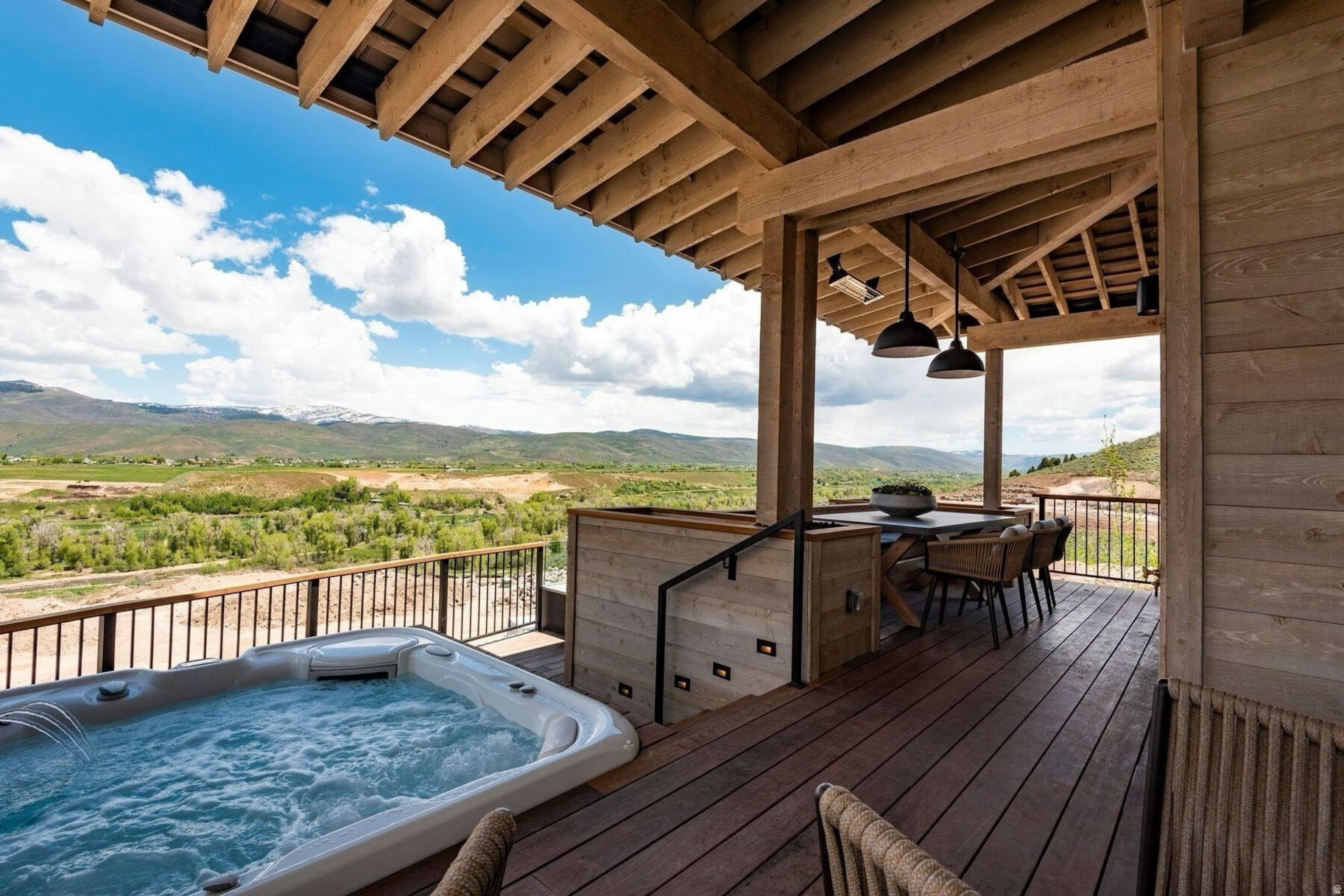 VICTORY RANCH - Residential