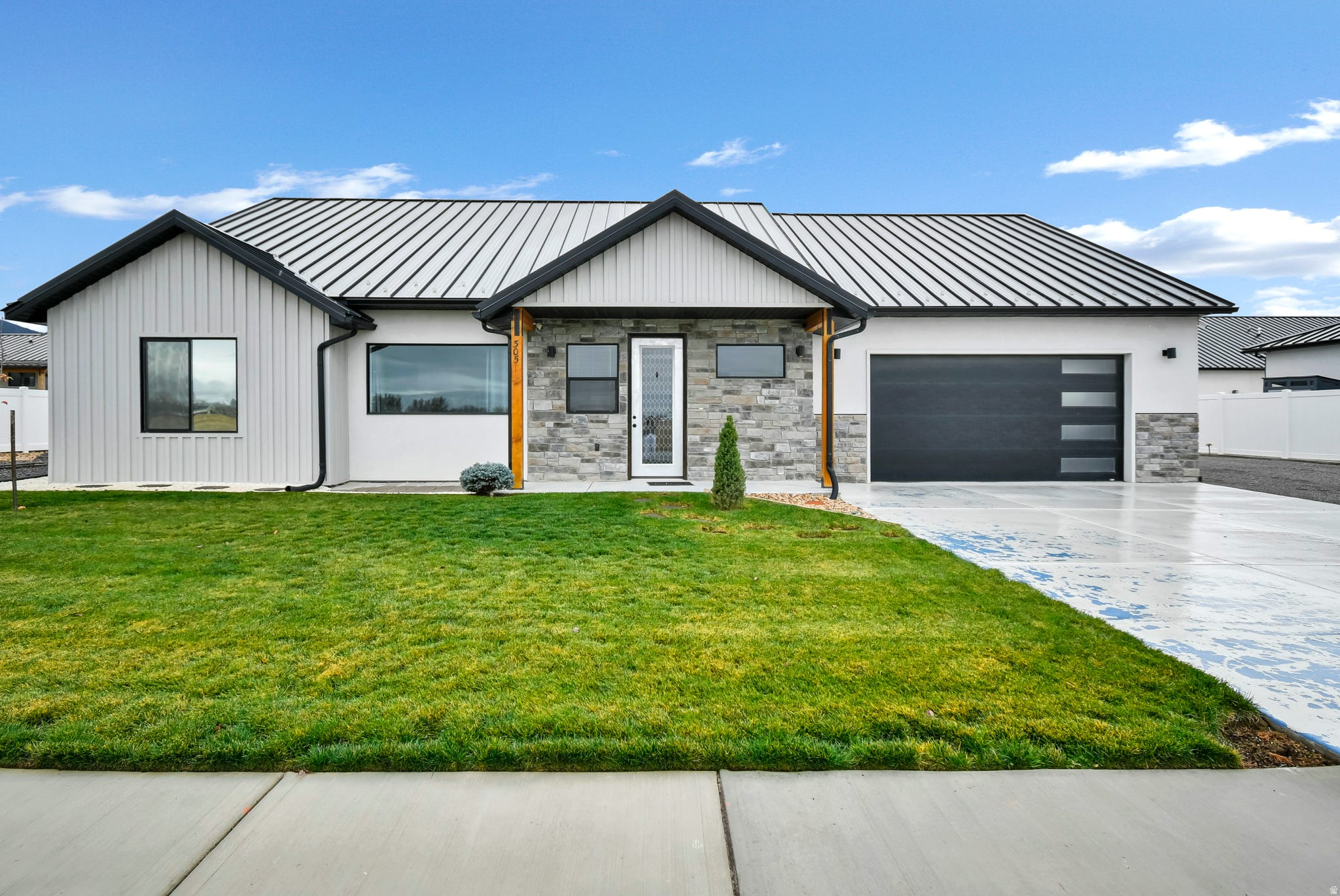 THE ESTATES AT EPHRAIM CROSSINGS - Residential