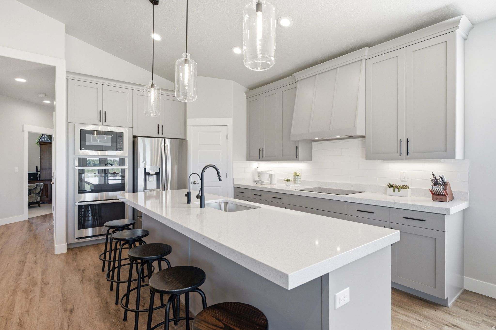 MAJOR ESTATES PHASE 1 - Residential