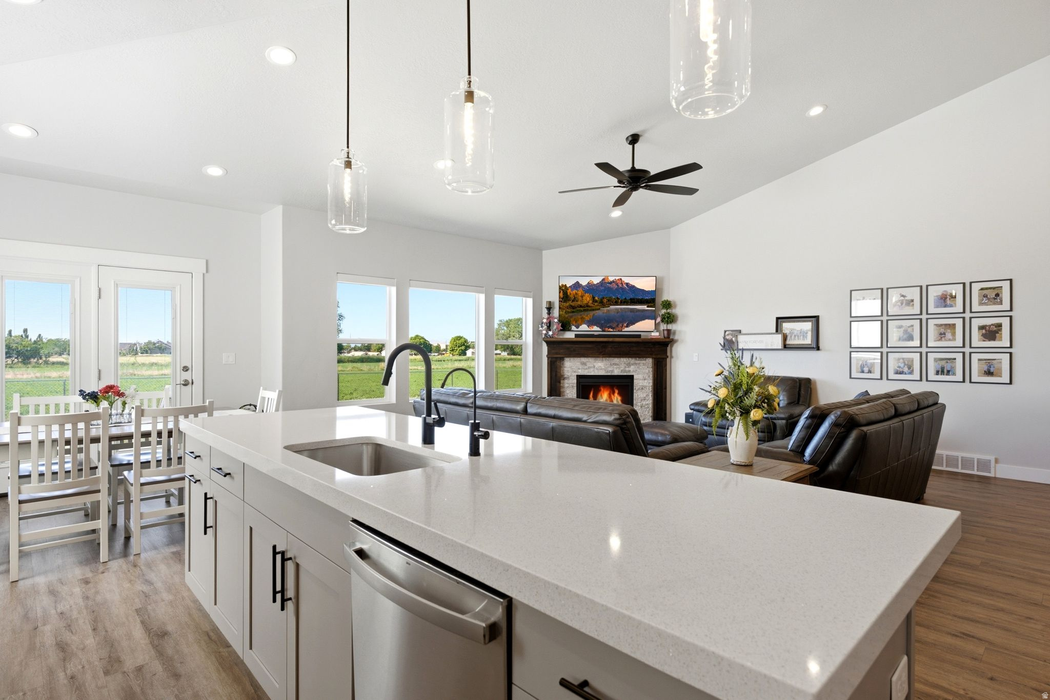 MAJOR ESTATES PHASE 1 - Residential