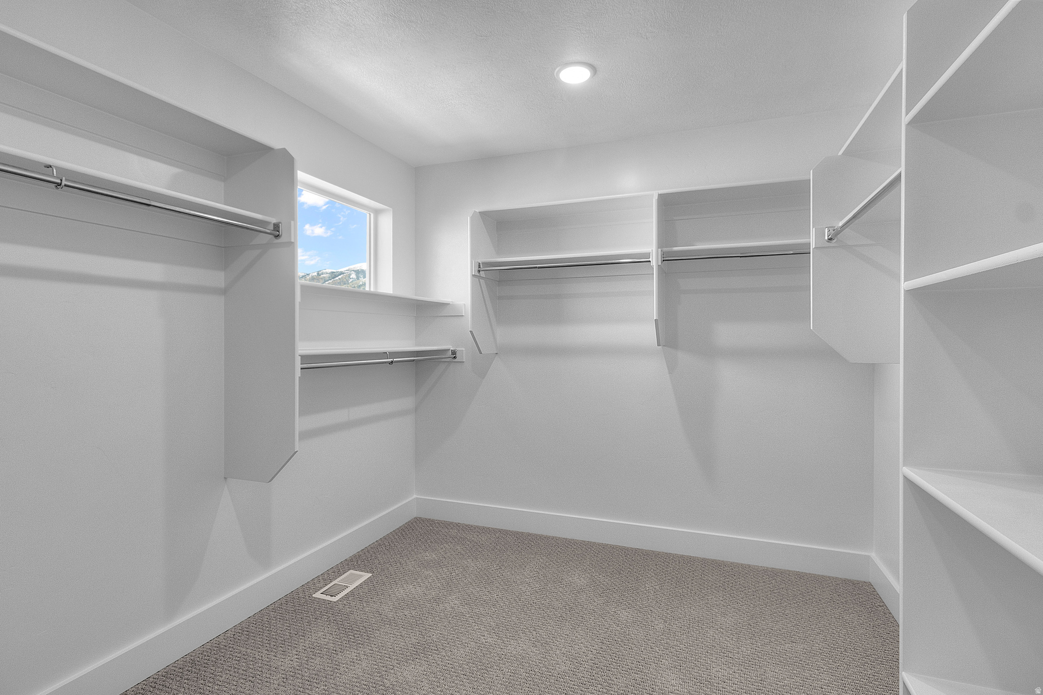 RIDGELINE PARK - Residential