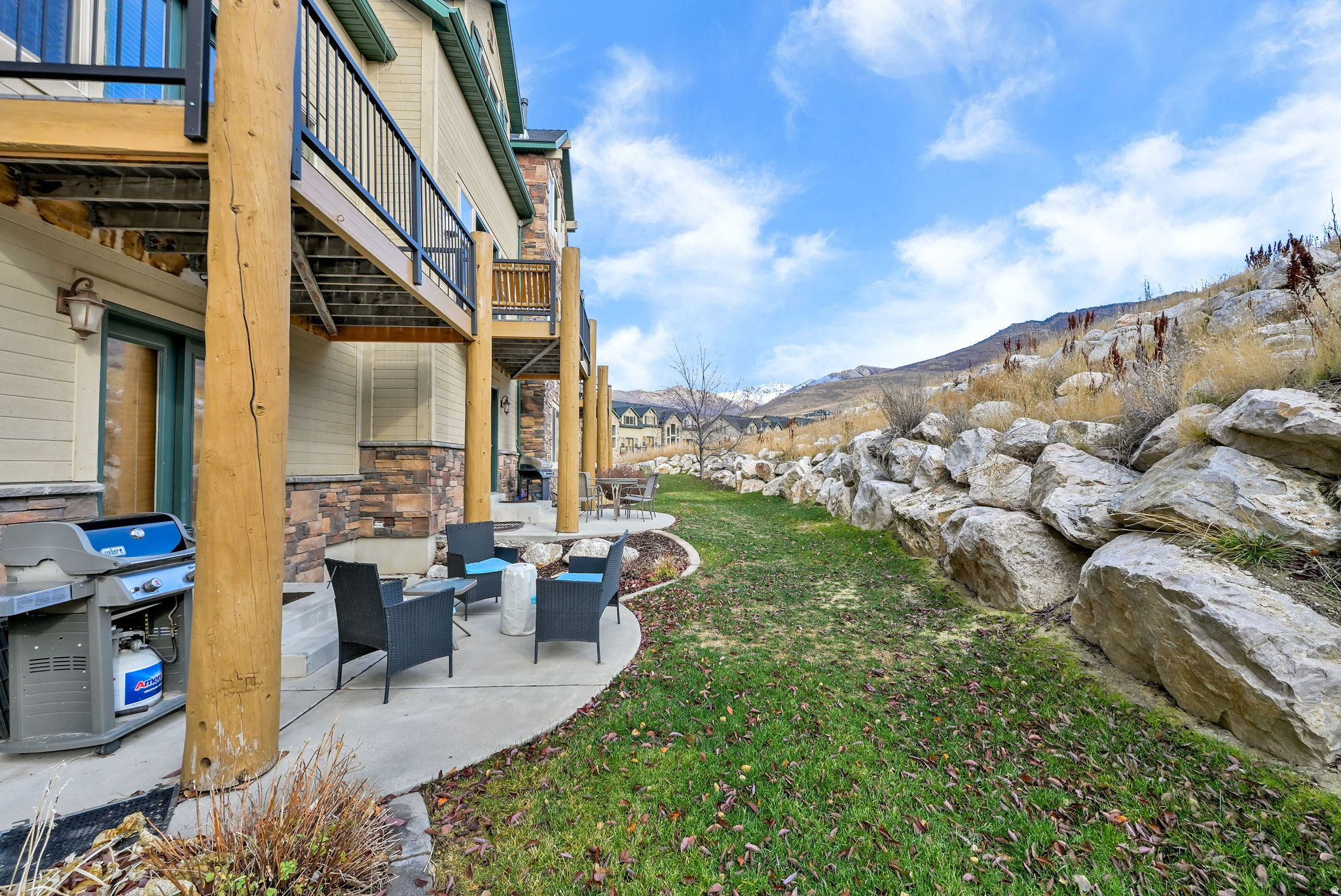 MOOSE HOLLOW - Residential