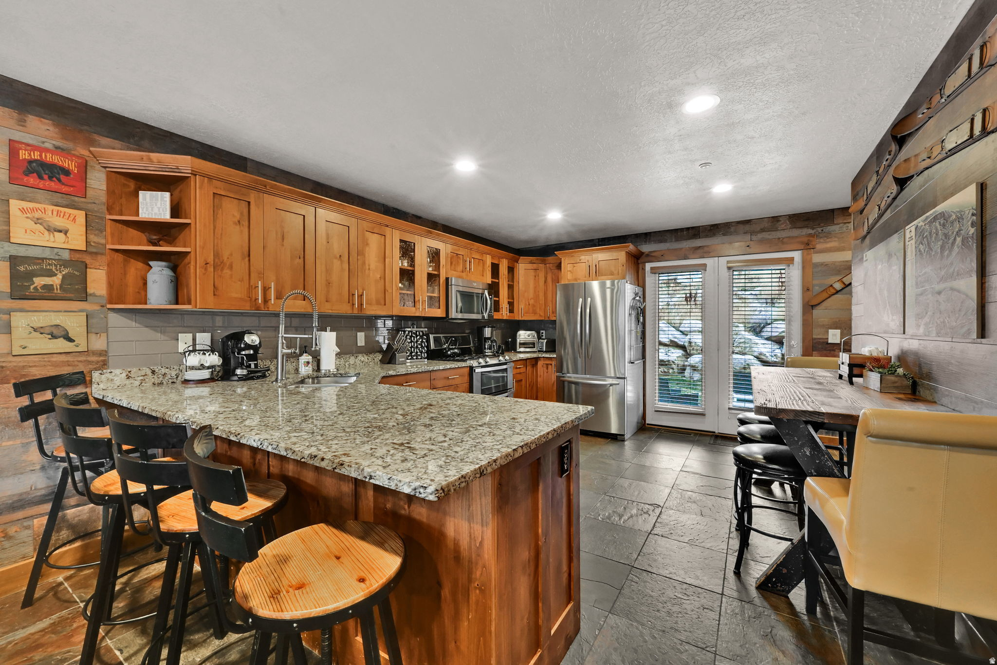 MOOSE HOLLOW - Residential