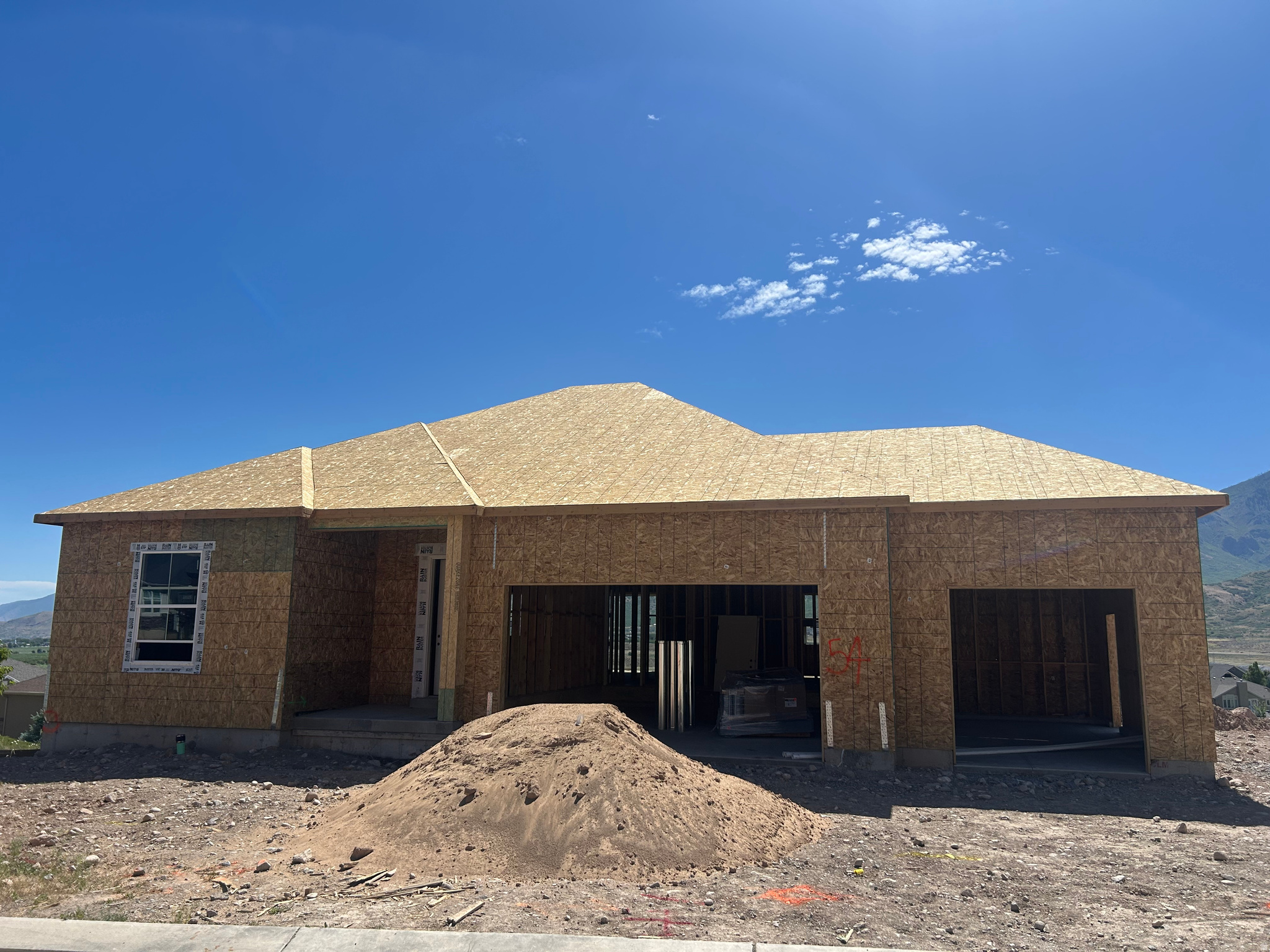 Get ready to have everything on your wants and needs list met! 3 car garage! Walk-out basement! Fully fenced yard! Front-yard landscaping done for you! Phenomenal park right around the corner! Quiet!