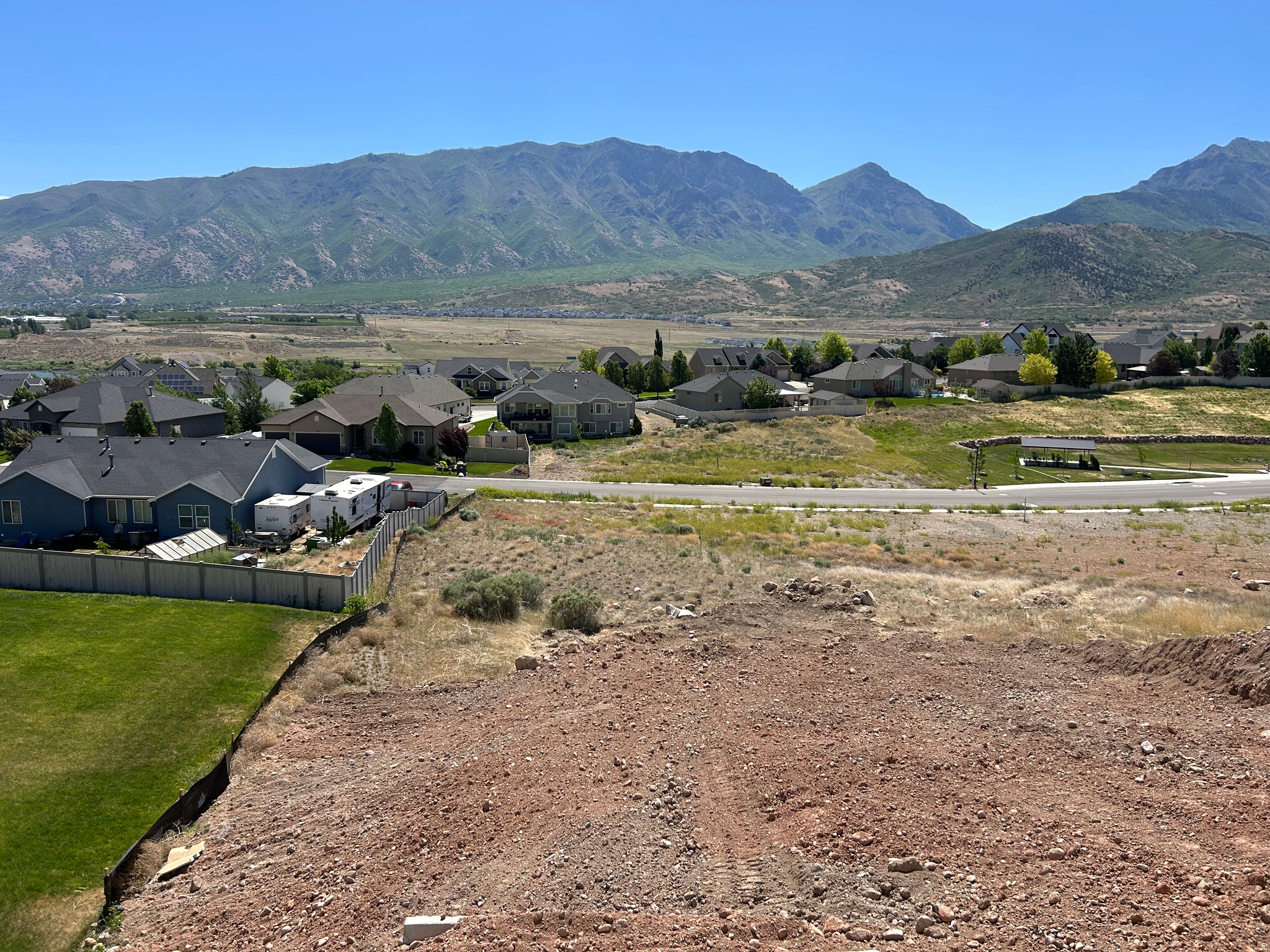 VISTAS AT SUMMIT RDG - Residential