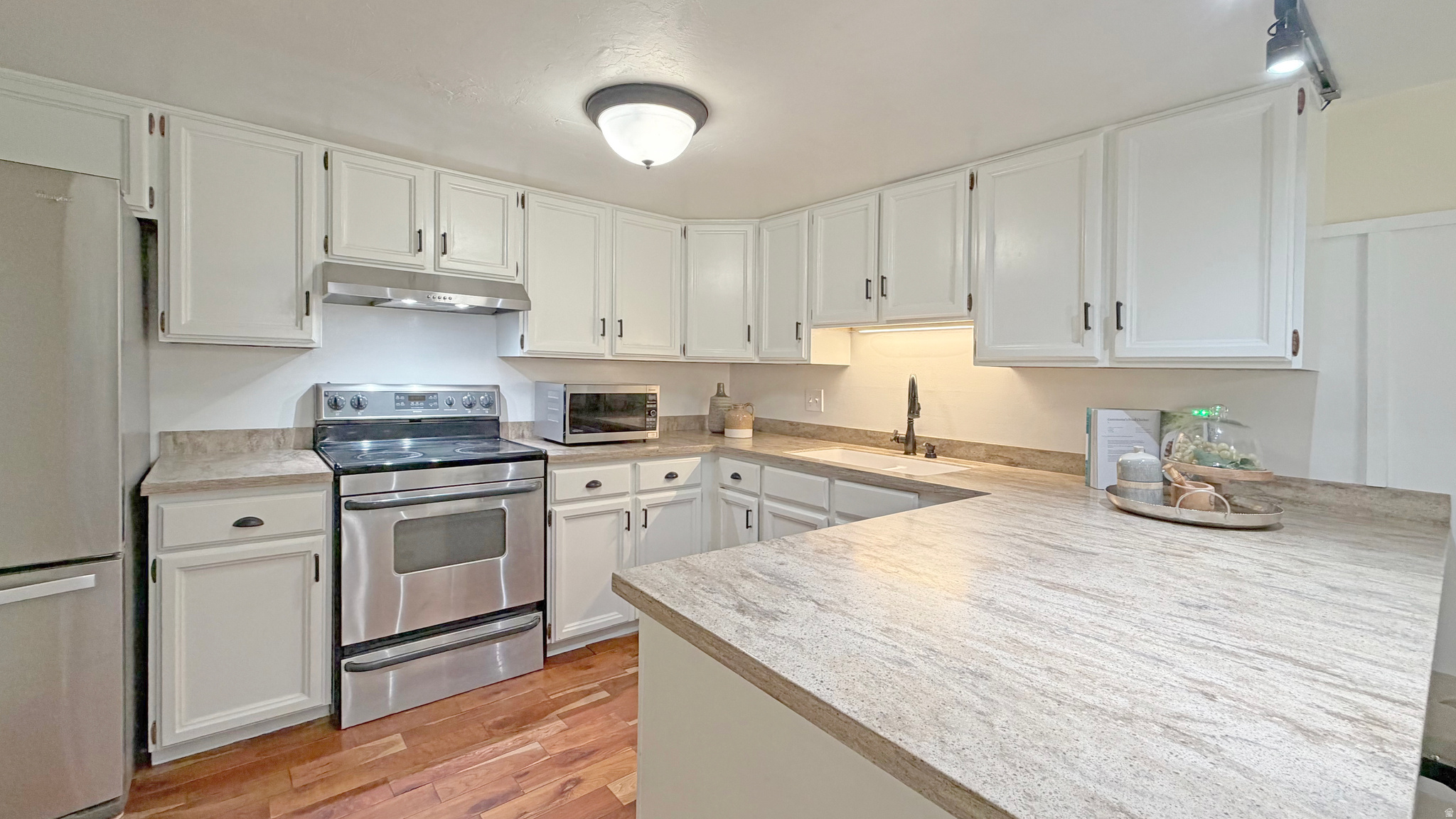 SCANDIA VILLAGE - Residential