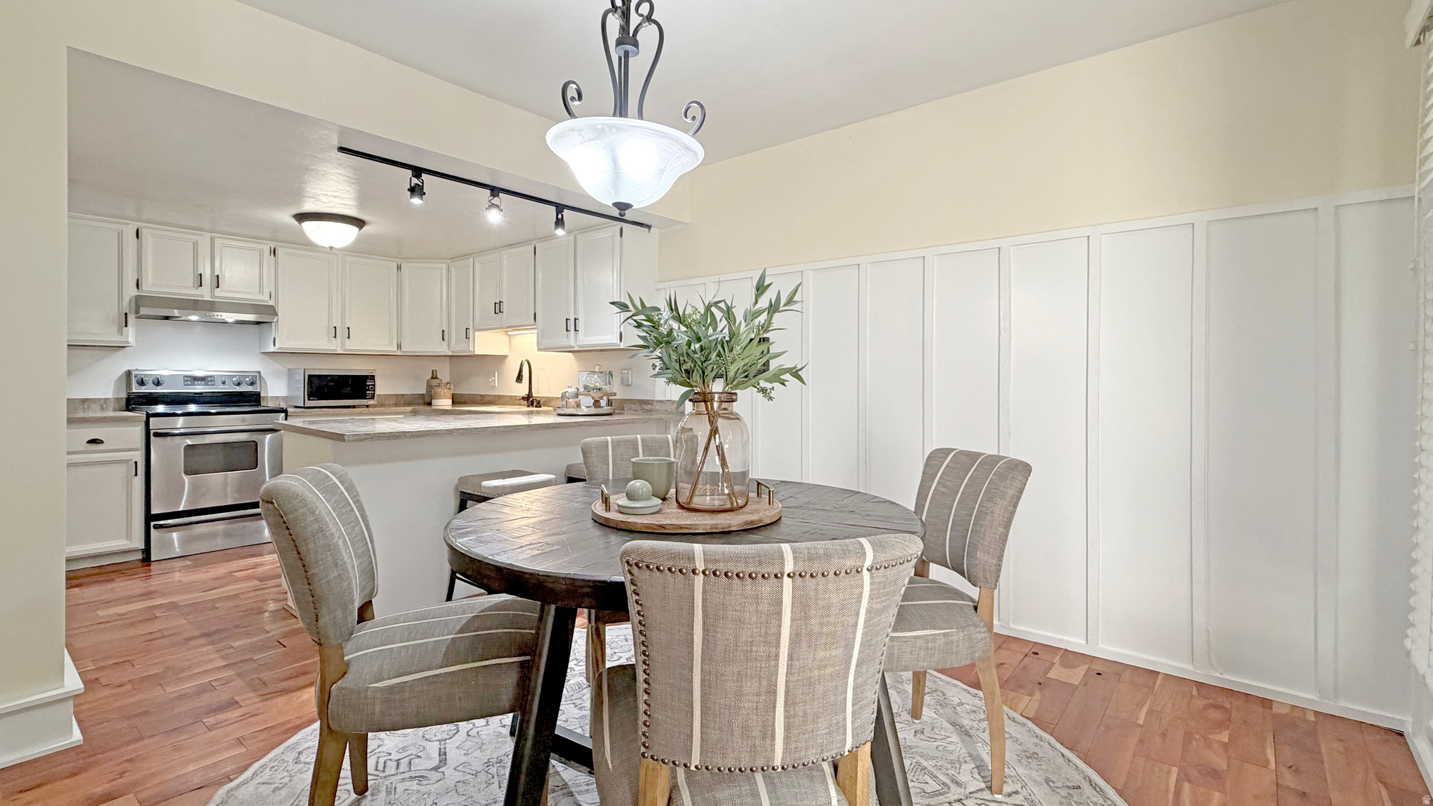 SCANDIA VILLAGE - Residential