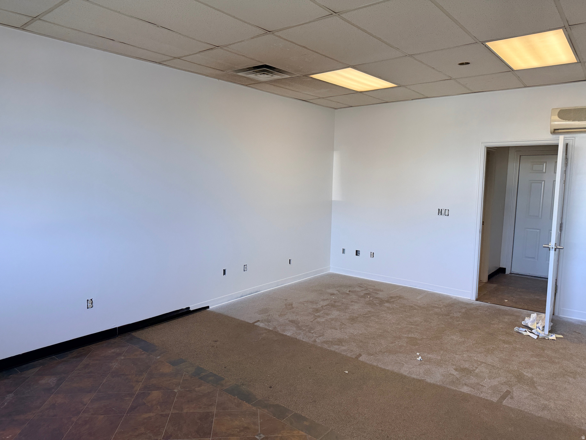 LOGAN IND BUS PARK - Commercial Lease