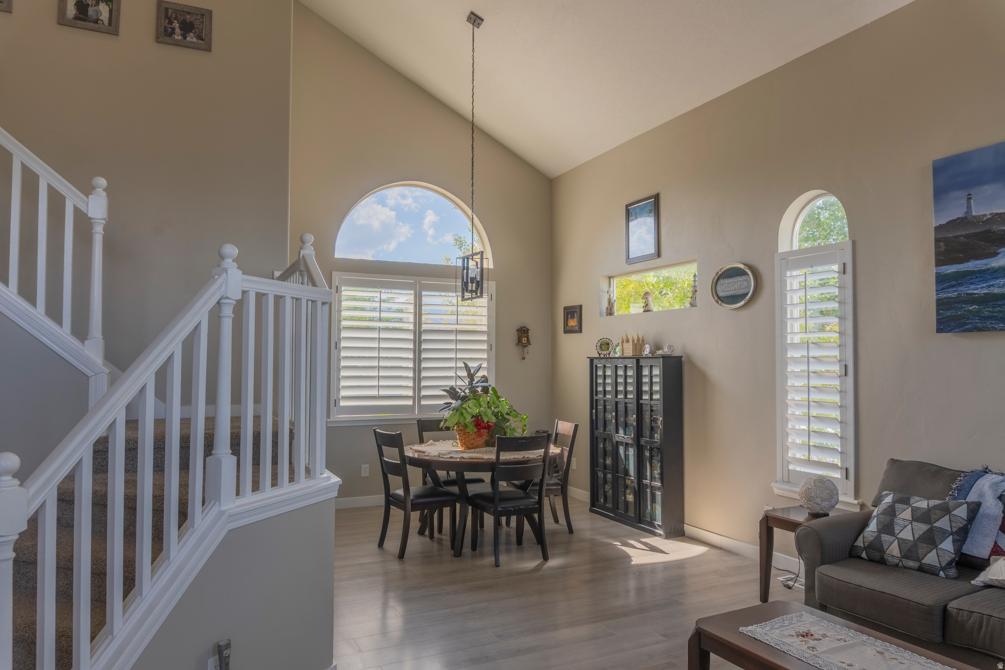 SOUTH WILLOW - Residential