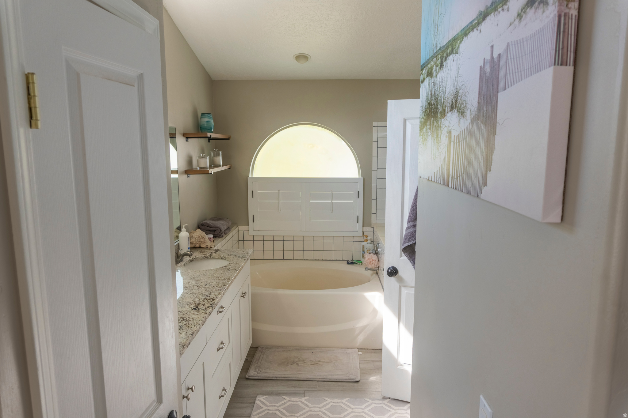 SOUTH WILLOW - Residential